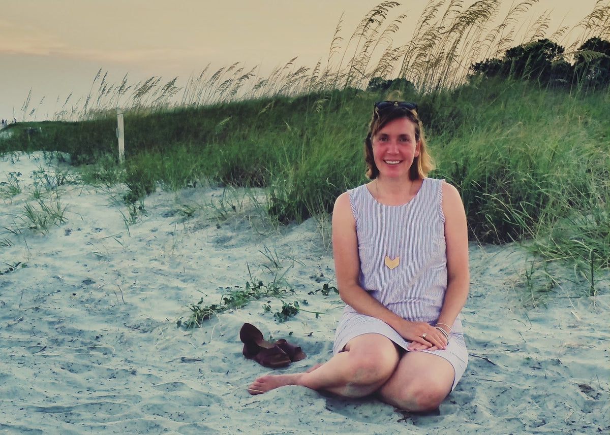 Made by a Fabricista: Seersucker Summer in a Grainline Willow Tank Dress!