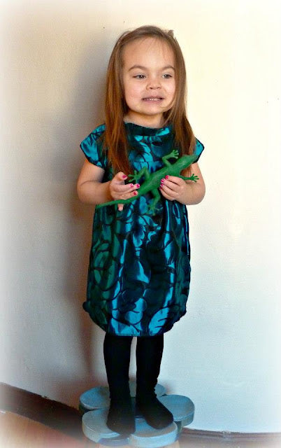 Guest Post: Sarah from Lou Bee Clothing!