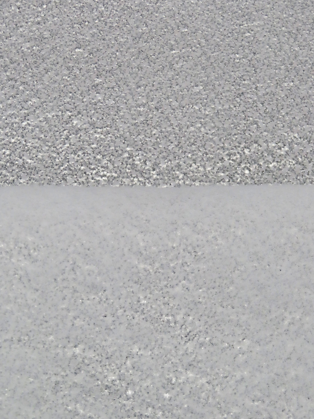 White/Silver Polyester/Metalized Polypropylene Insulated Fleece - Pellon - 45W