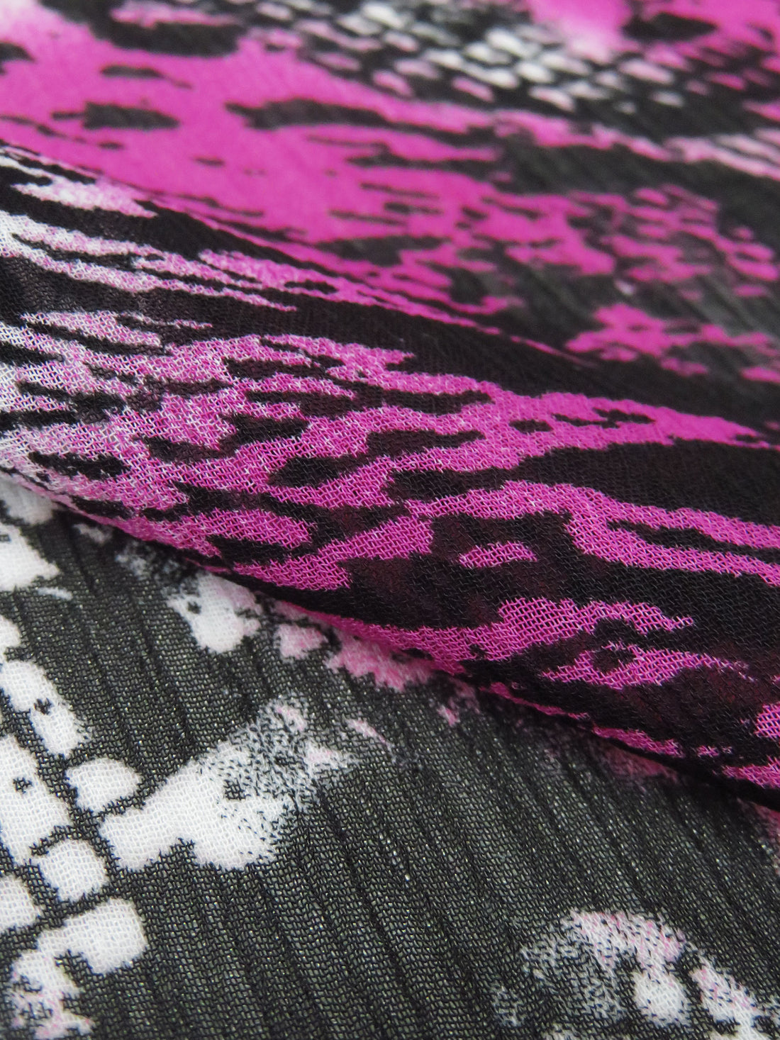 Jammy Purple/Black/Ghost White 100% Polyester Tie-Dye Animal Print Crinkle Chiffon 58W