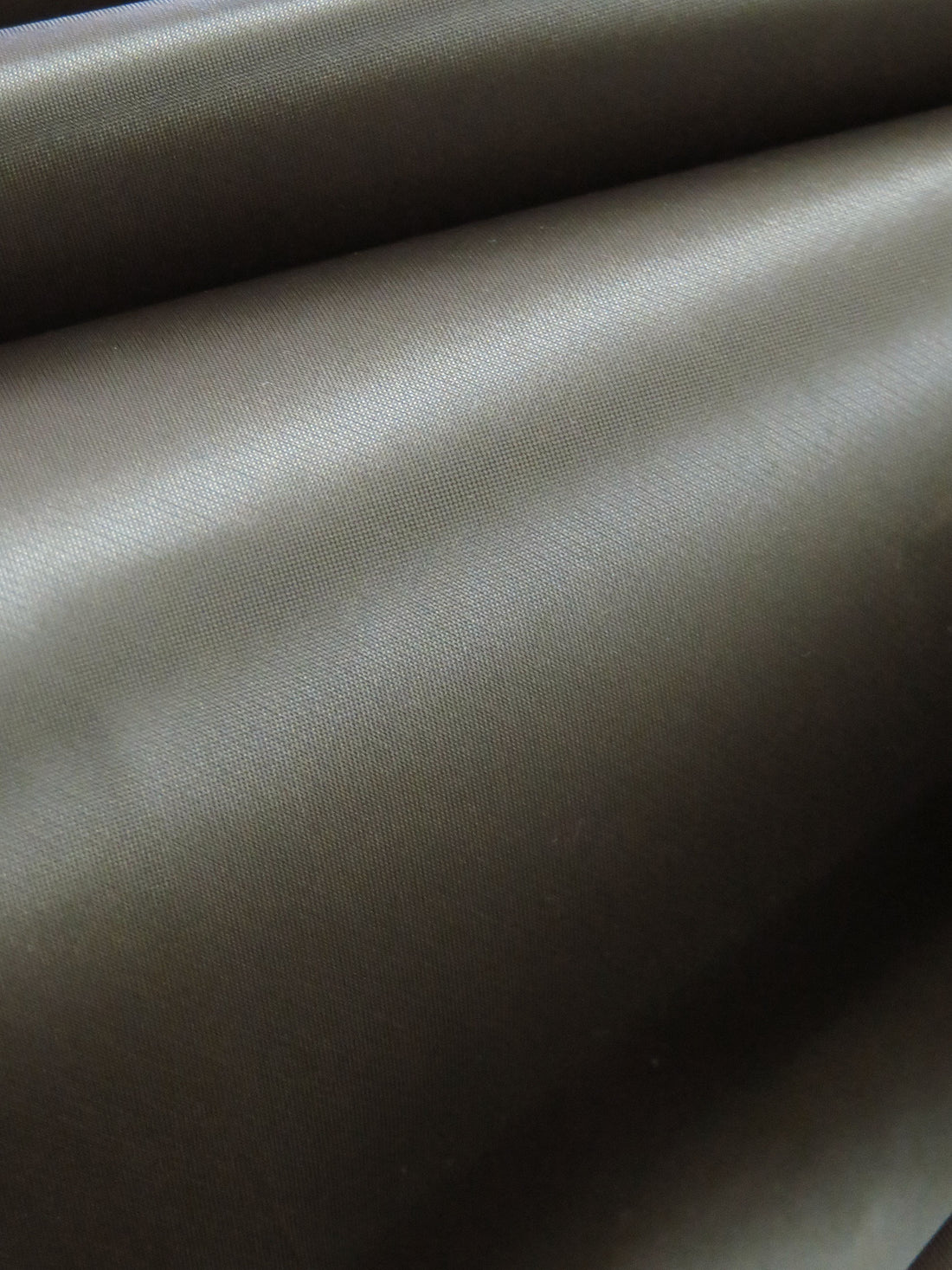 Woodland Brown 100% Polyester Shiny Lining 60W