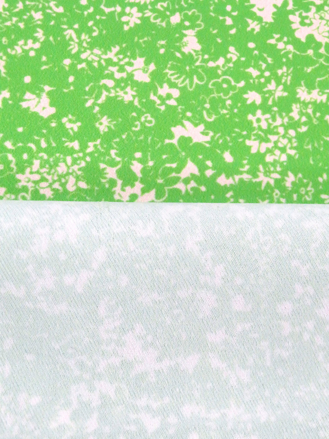 Bright Lime/Off-White 100% Polyester Clustered Floral Print Satin-Faced Blouse Weight Woven 58W