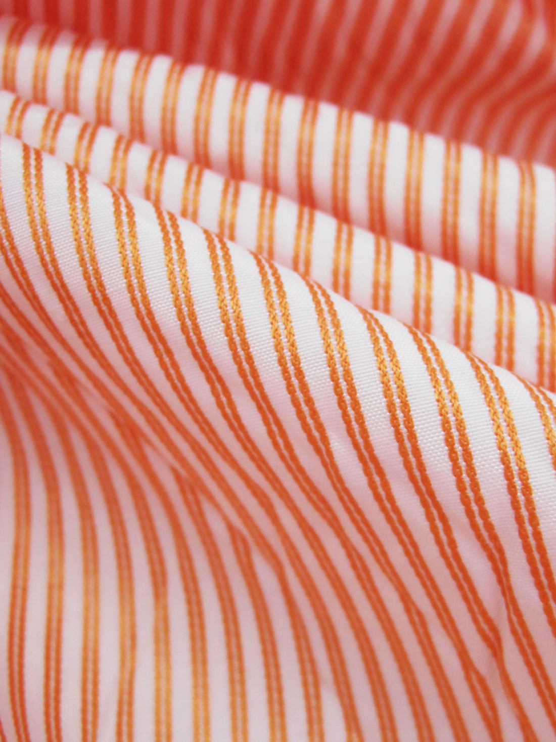 Tiger Orange/White Cotton/Polyester Vertical Satin Stripe Shirting 60W