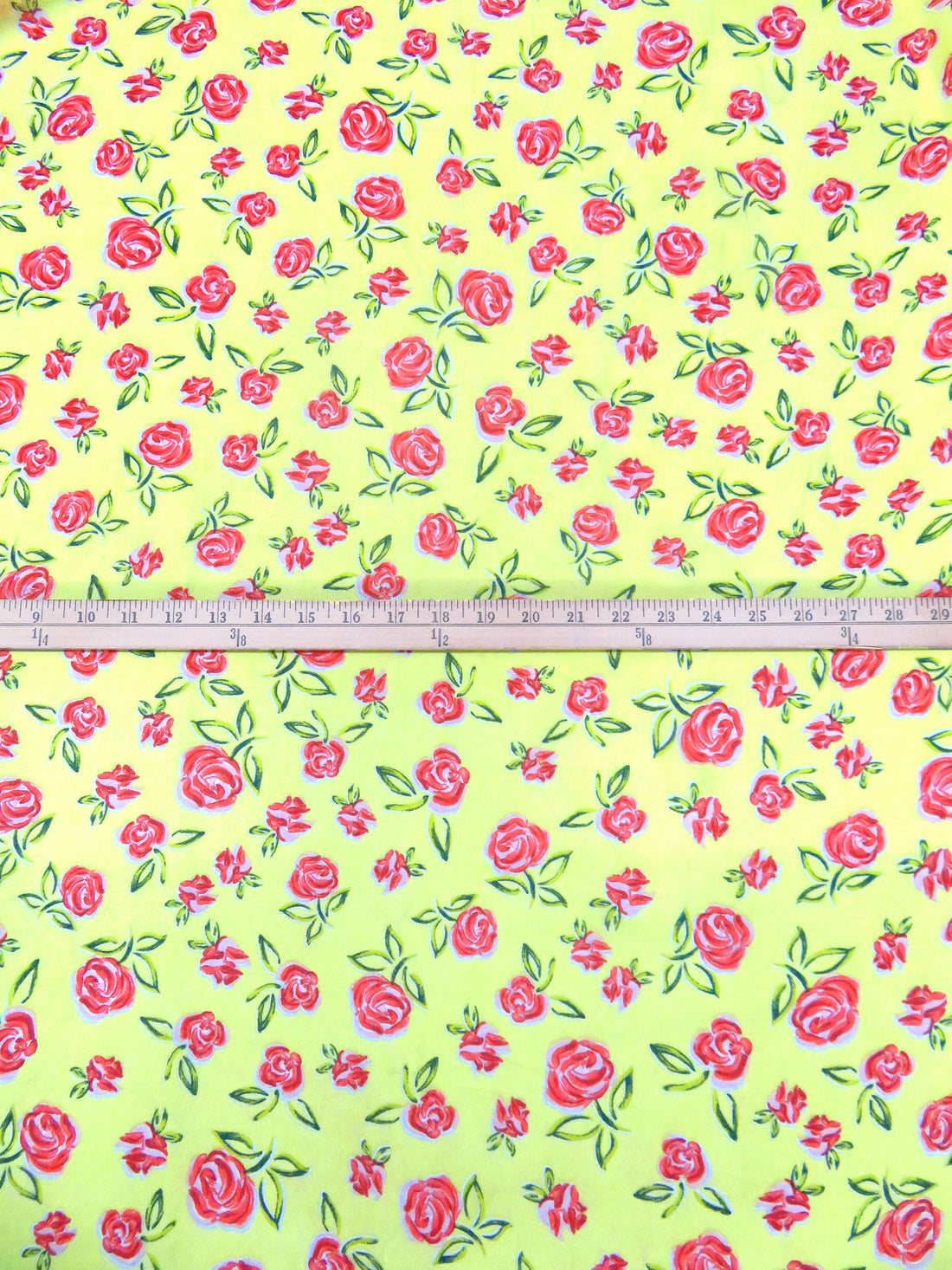 Tea Green/Amaranth/Ballet Pink/Multi 100% Polyester Artistic Rose Print Crepe Chiffon 60W