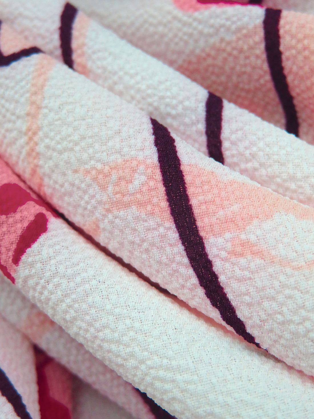 French Wine/White/Pastel Peach/Multi 100% Polyester Poppies Print Bubble Crepe 60W