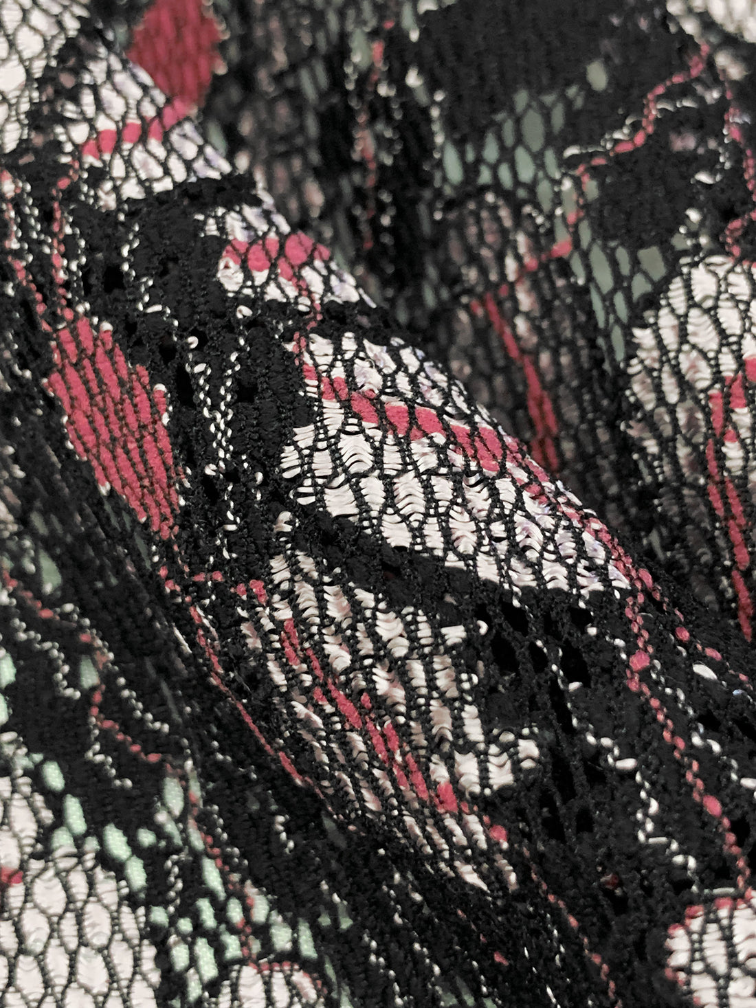 Black/Bright Platinum/Dusty Rose Polyester/Lycra Double Scalloped Border Floral Design Lace Netting 48W