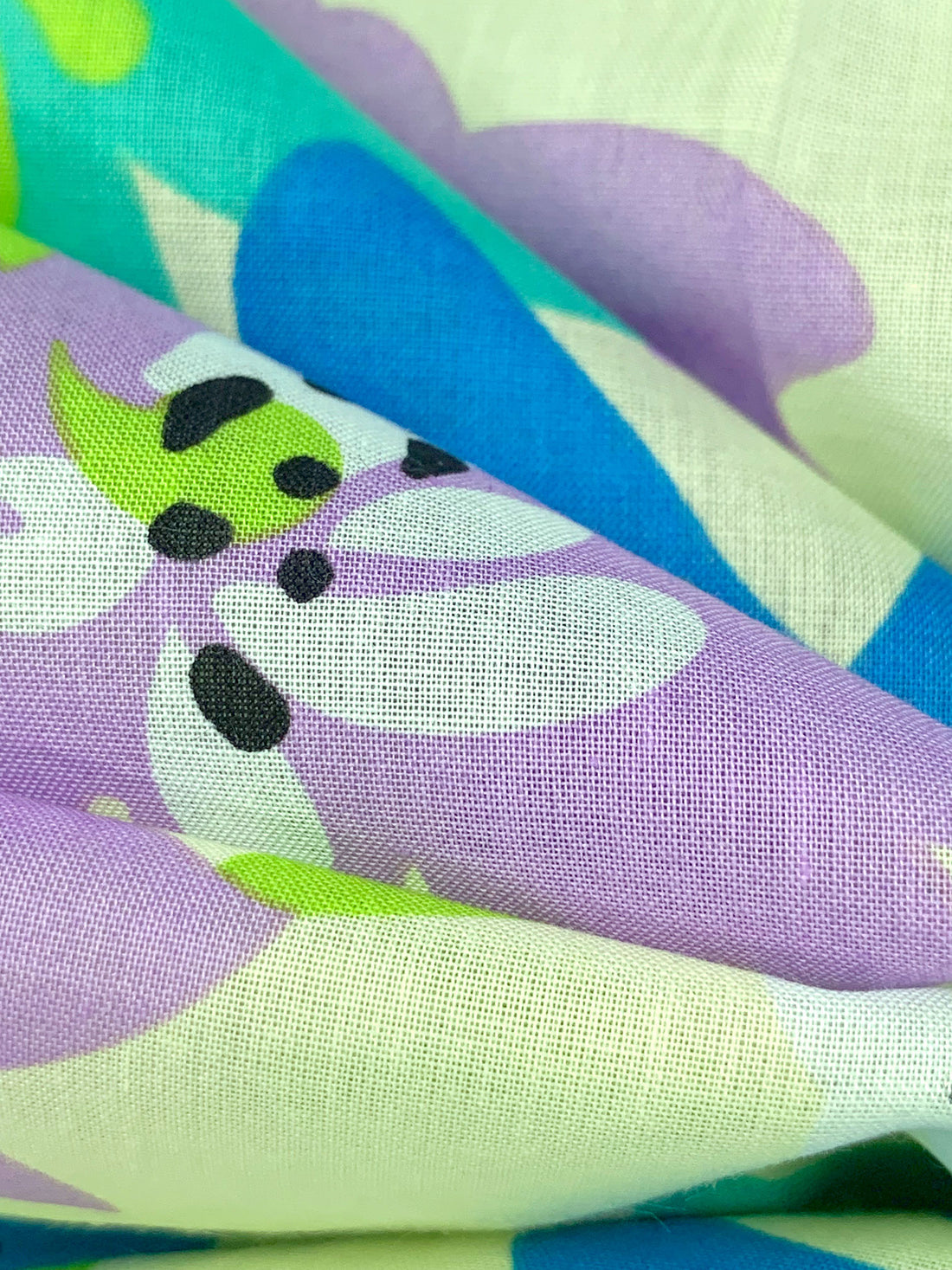 Cyan Cornflower Blue/Tropical Violet/Soft Celery/Multi 100% Cotton Stylized Floral Print Voile 56W