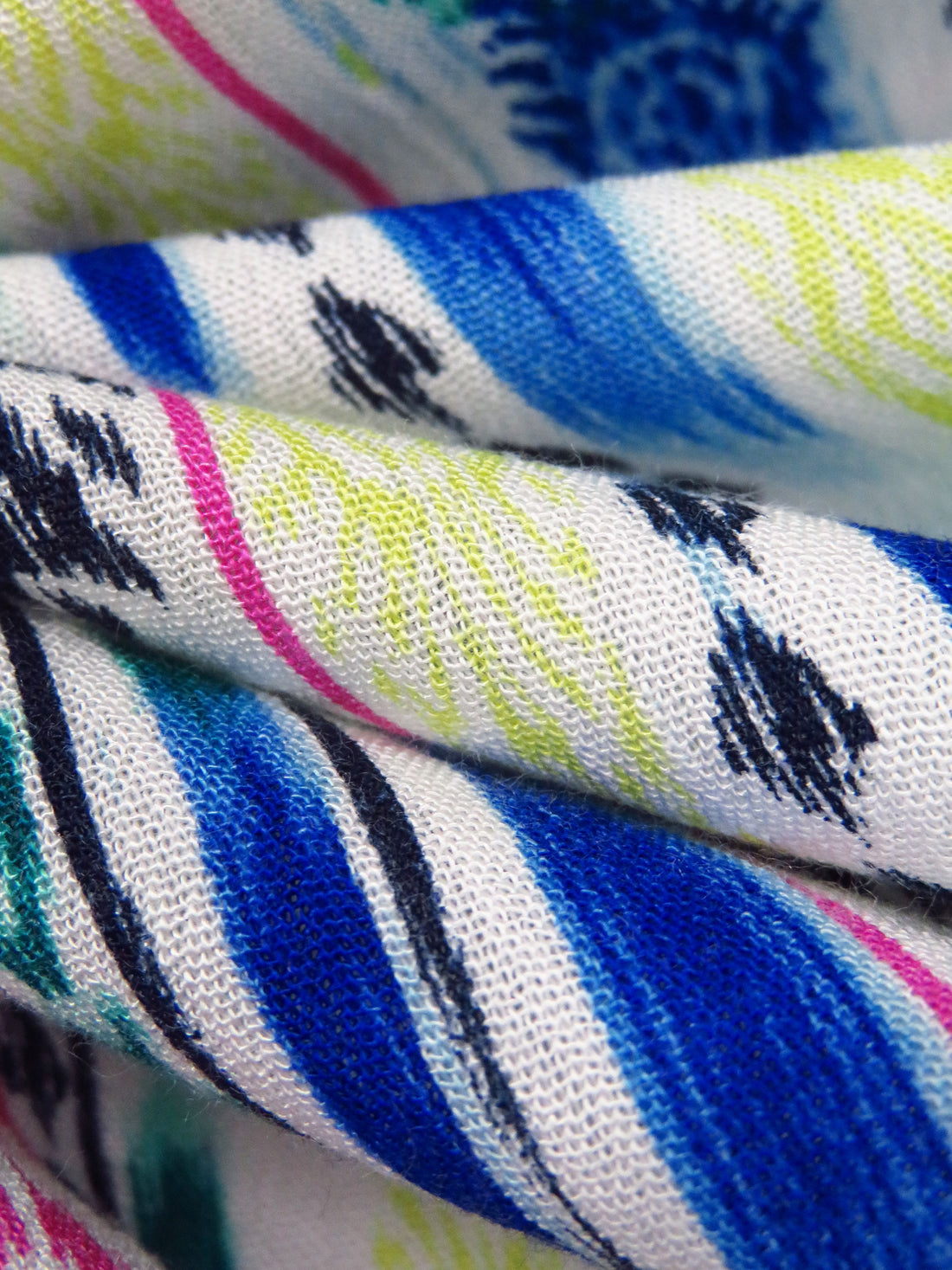 White/Royal Azure/Royal Fuchsia/Multi 100% Rayon Ikat Boho Vertical Stripe Print Crinkle Challis 52W