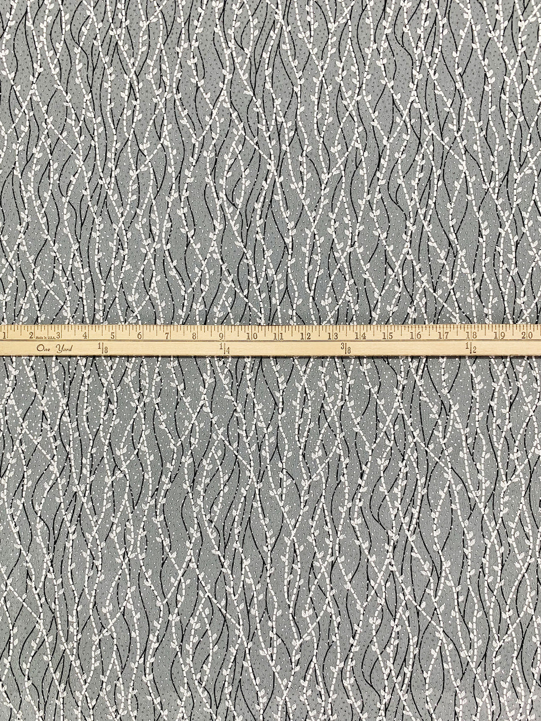 Light Gray/White/Silver Acetate/Lycra Wavy Puff Print Glitter Dot Slinky Knit 52W