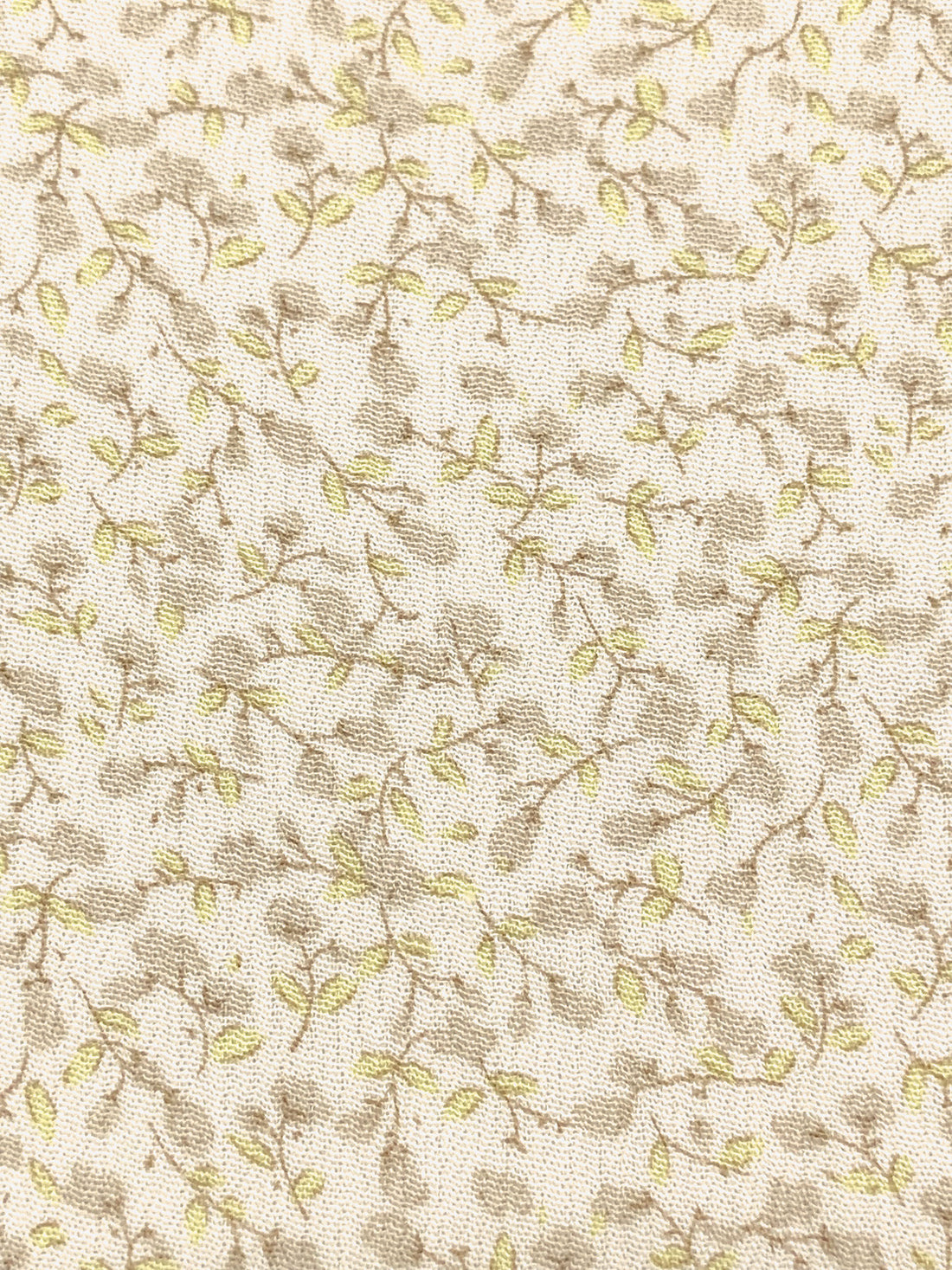 Pale Vanilla/Yellow/Taupe 100% Rayon Ditsy Floral Print Crinkle Challis 52W