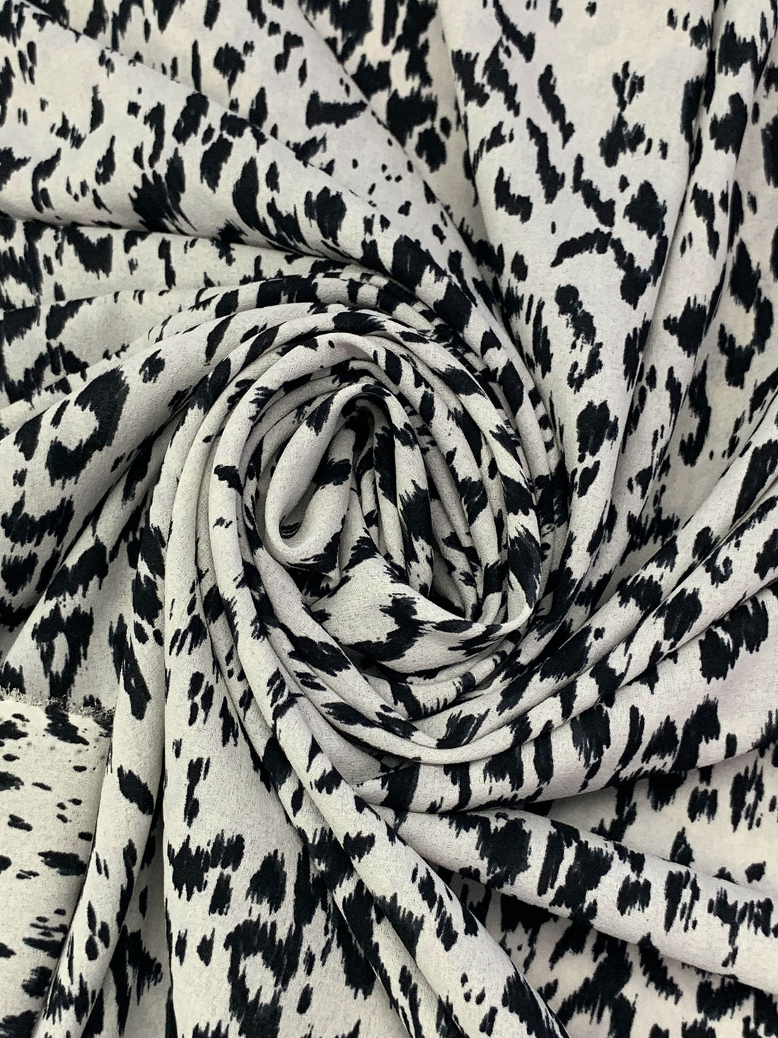 Palest Gray/Black 100% Polyester Animal Print Georgette - Norma Kamali - 58W