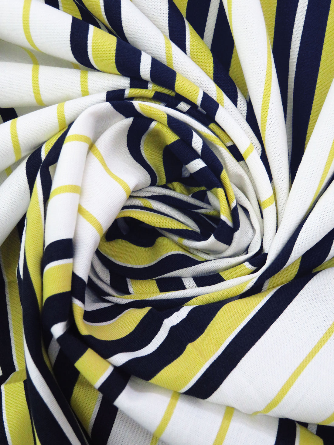 White/Old Gold/Midnight Navy Cotton/Lycra Vertical Stripe Print Stretch Poplin Shirting 56W