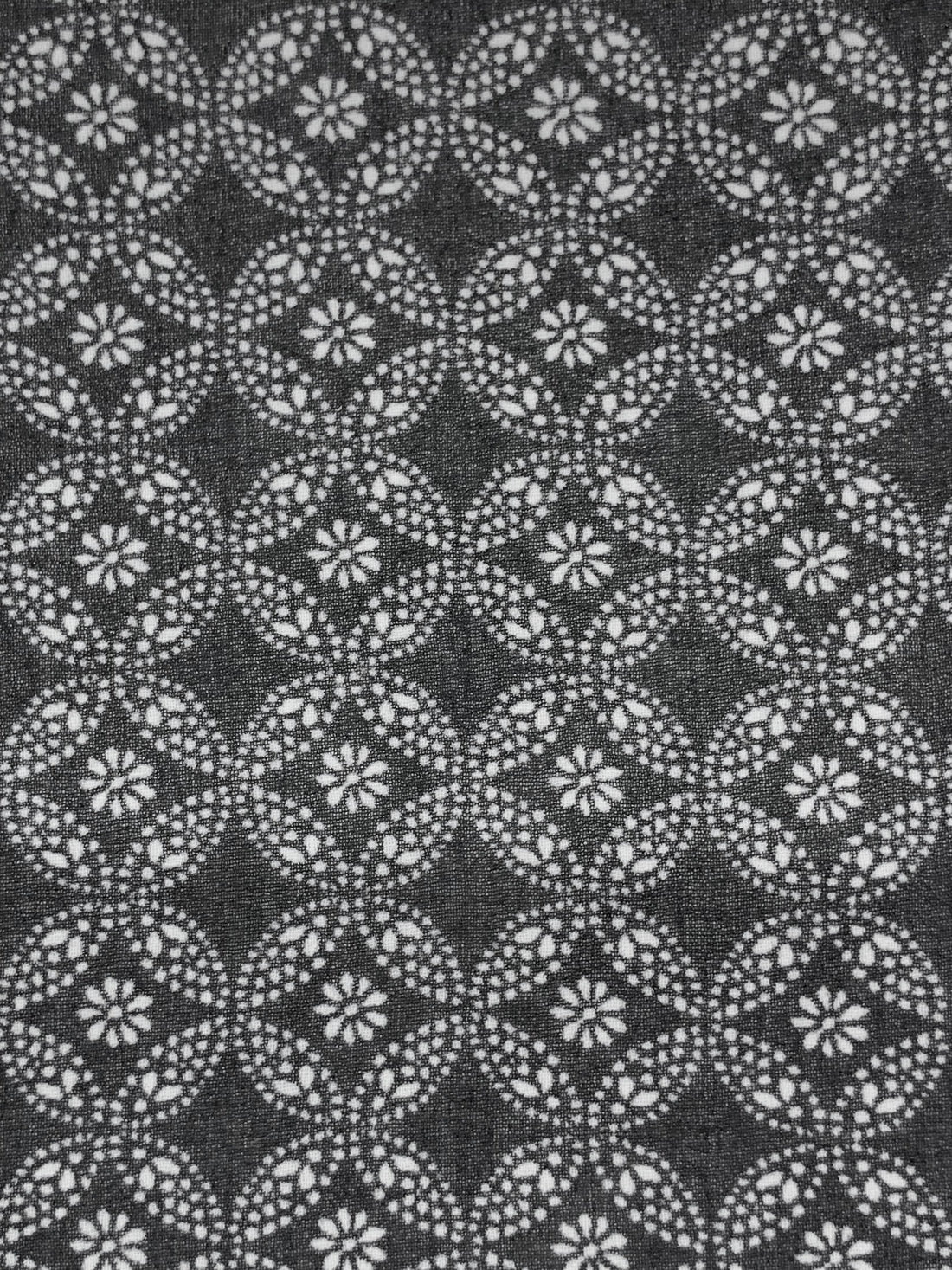 Black/White 100% Polyester Small Floral Medallion Print Georgette 56W