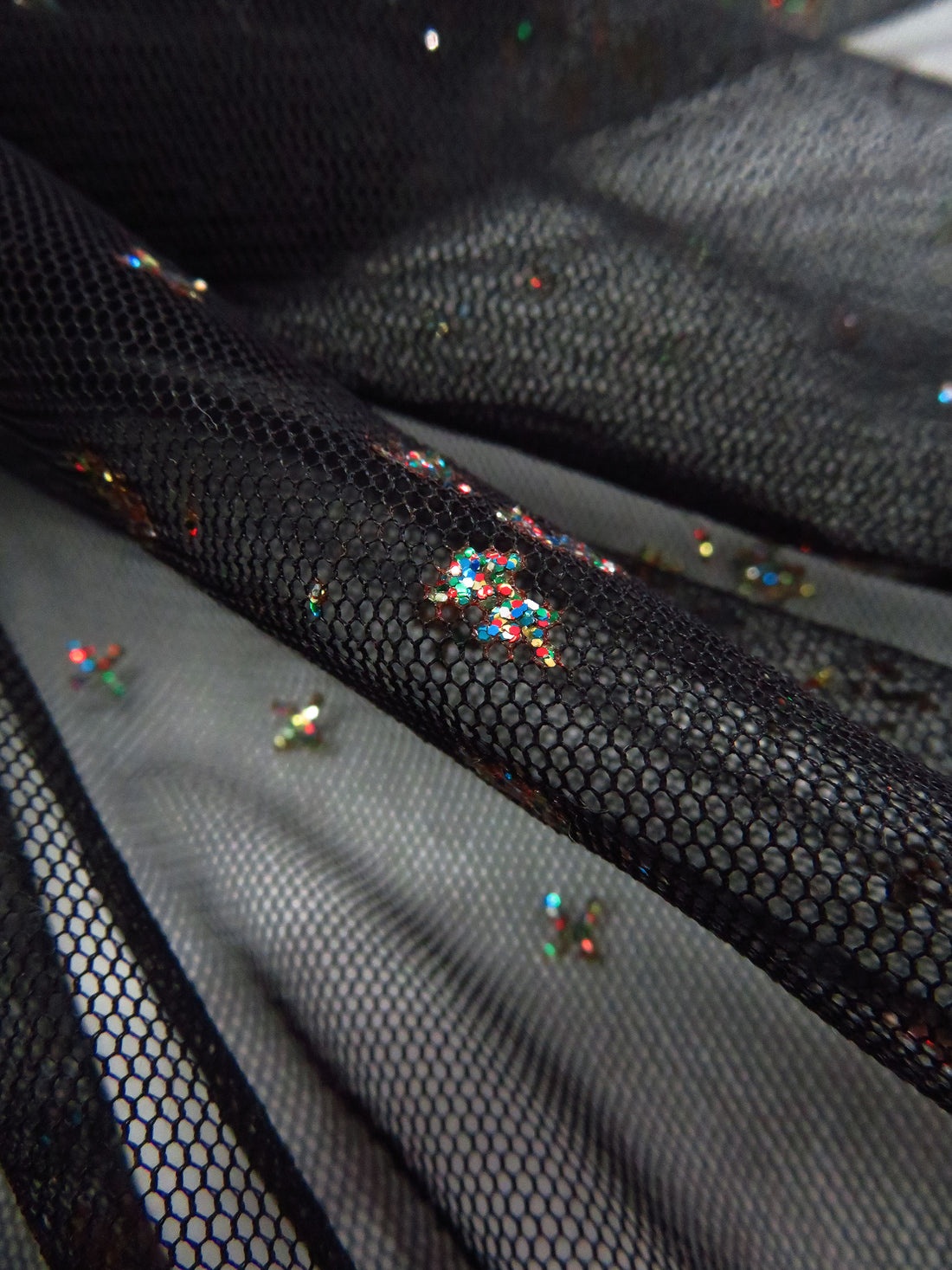Black/Red/Green/Multi 100% Nylon Glitter Clumps On Netting 51W