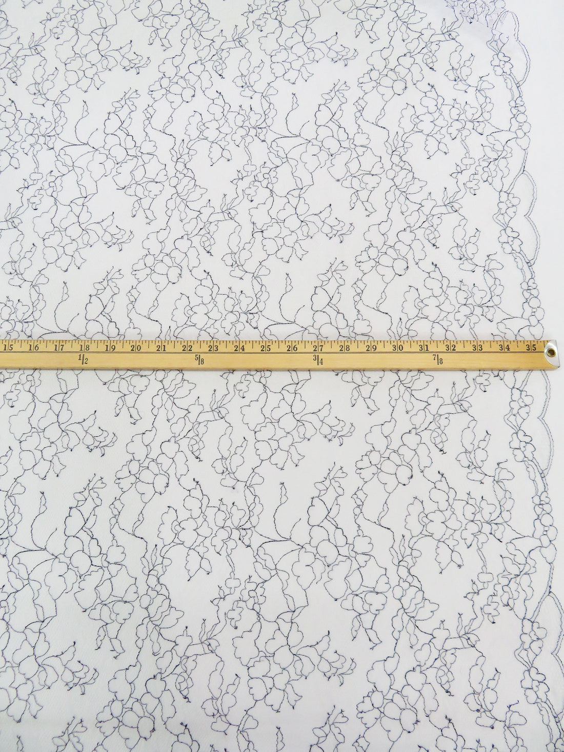 White/Black 100% Nylon Double Border Floral Weave Lace Netting 47W