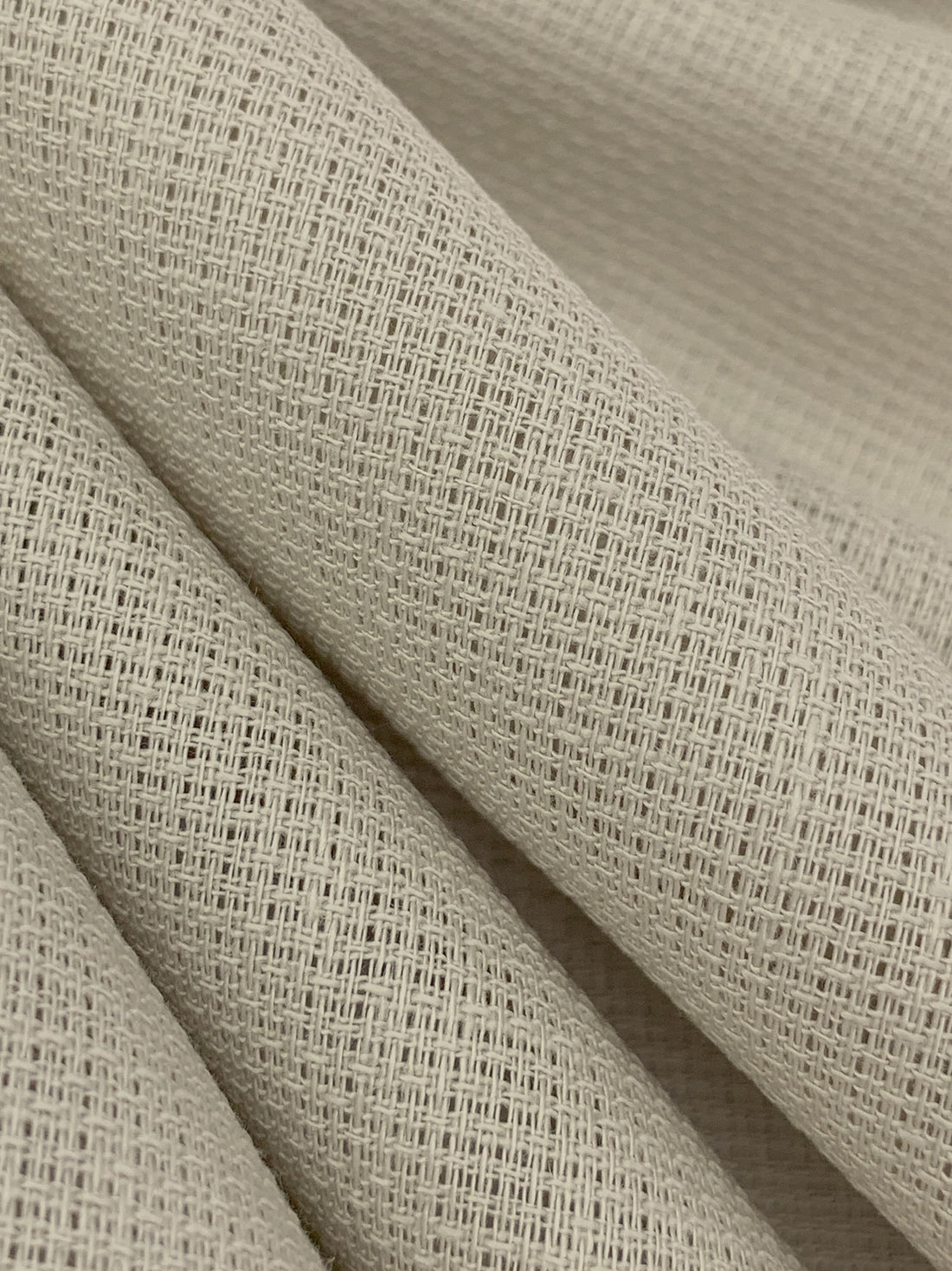 Burmese Beige Linen/Rayon Novelty Weave Suiting 50W