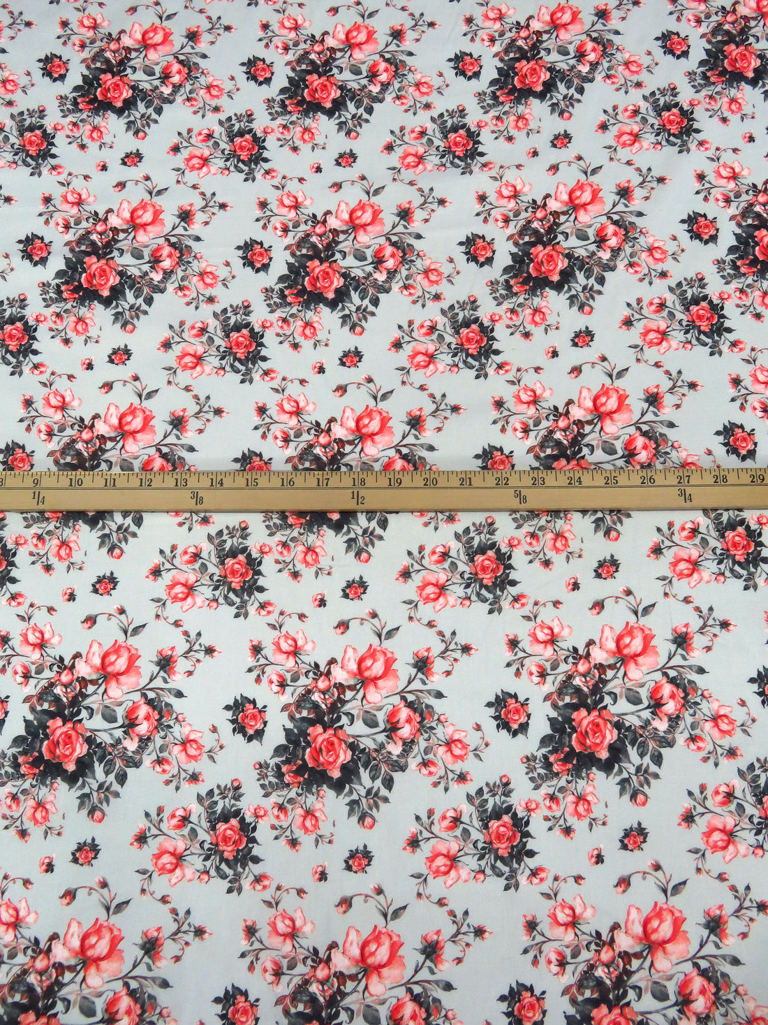 Light Gray/Persian Red/Dark Charcoal 100% Cotton Rose Cluster Print Lawn 43W