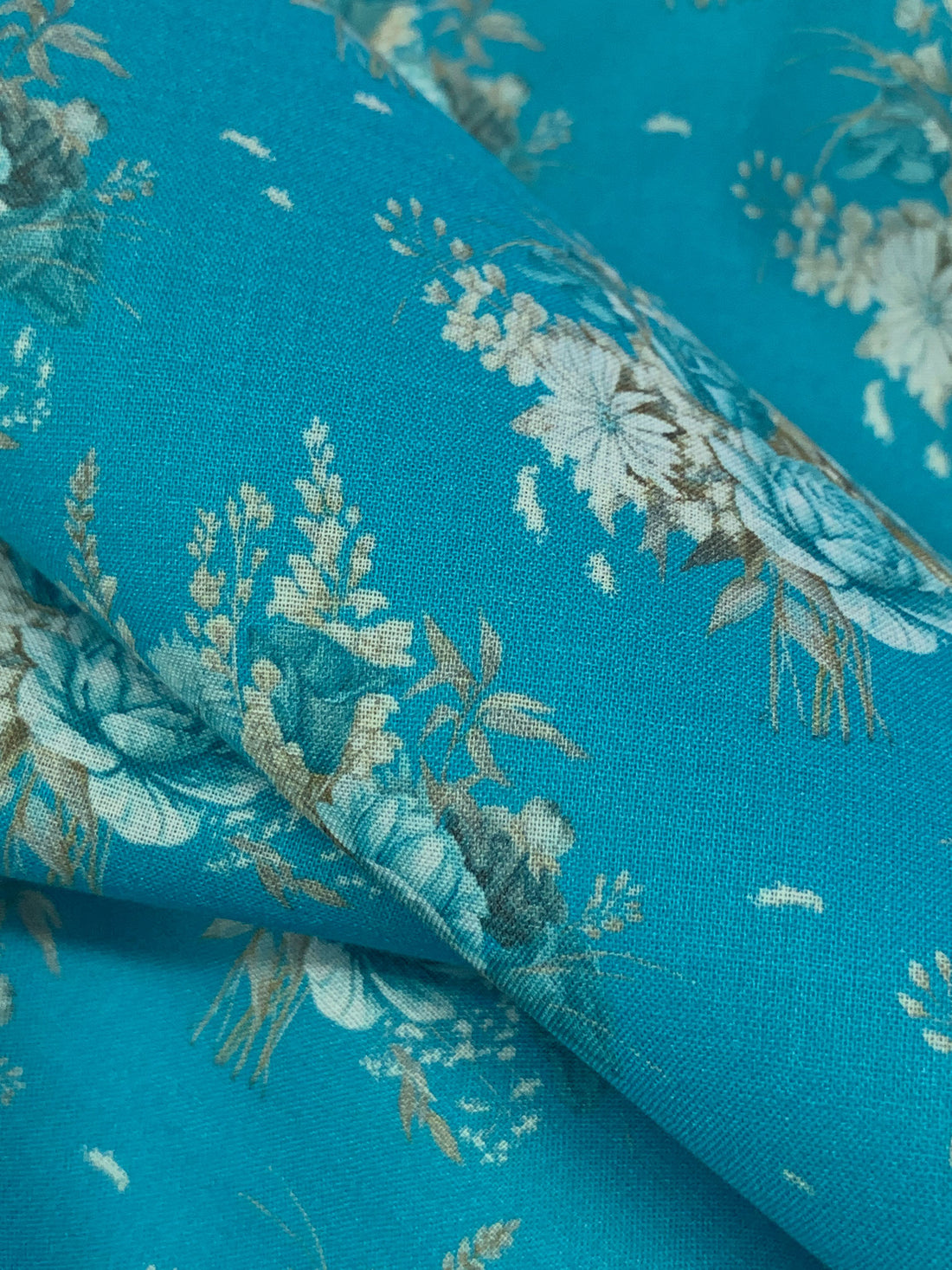 Teal Blue/Laurel Green/Multi 100% Cotton Floral Print Lawn 42W