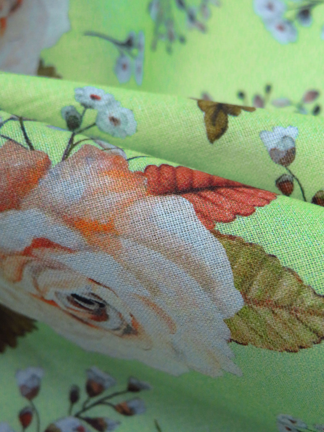 Granny Smith Apple/Burnt Orange/Dark Olive/Multi 100% Cotton Roses Print Lawn 42W
