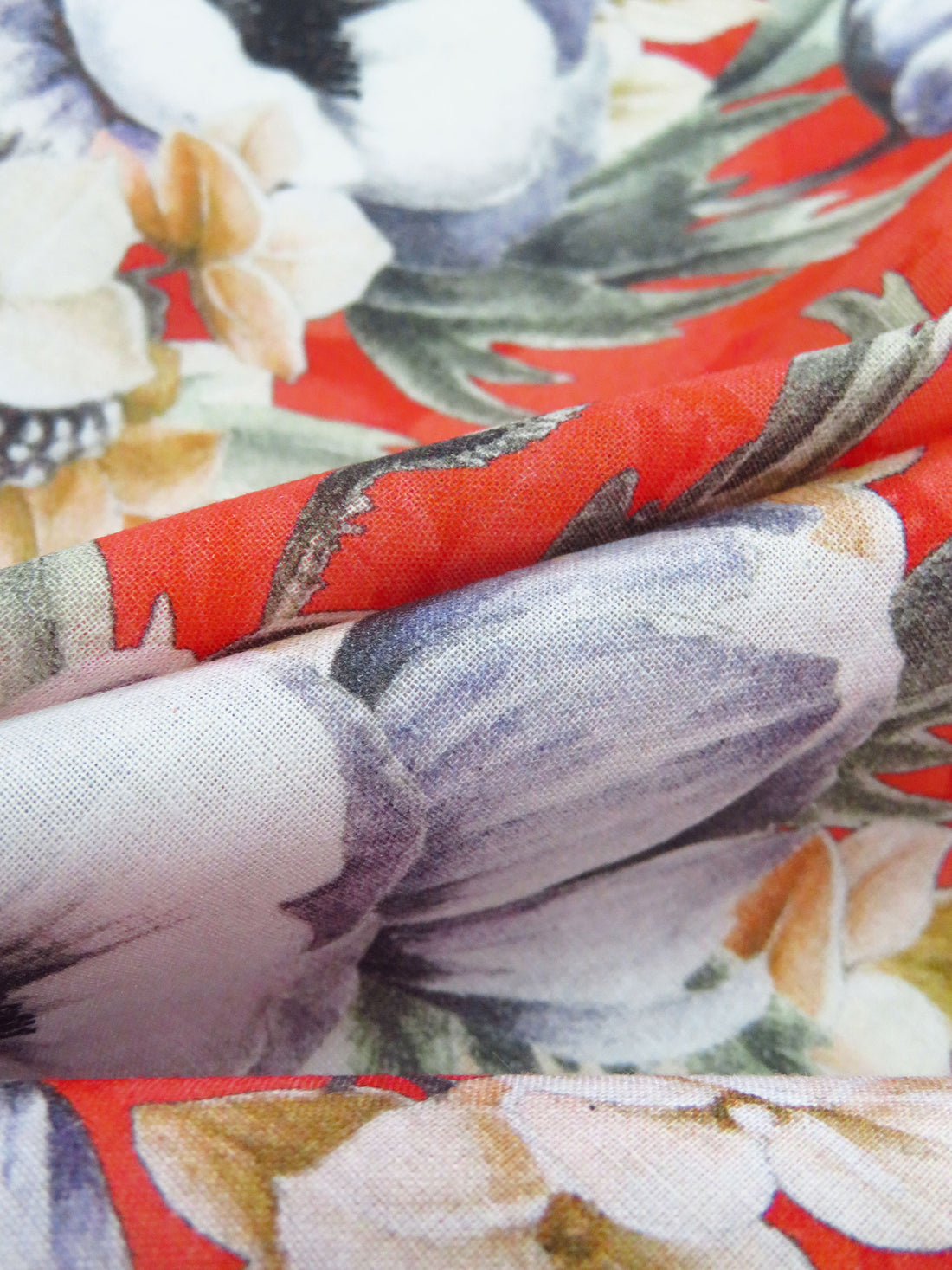 Vermilion/Deer/White/Multi 100% Cotton Floral Bunch Print Lawn 43W