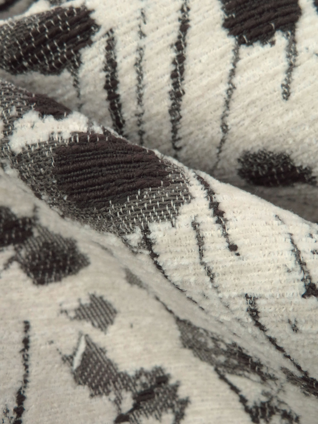 Bone/Betel Nut/Dim Gray 100% Polyester Abstract Organic Weave Tapestry Jacquard Upholstery Woven 56W