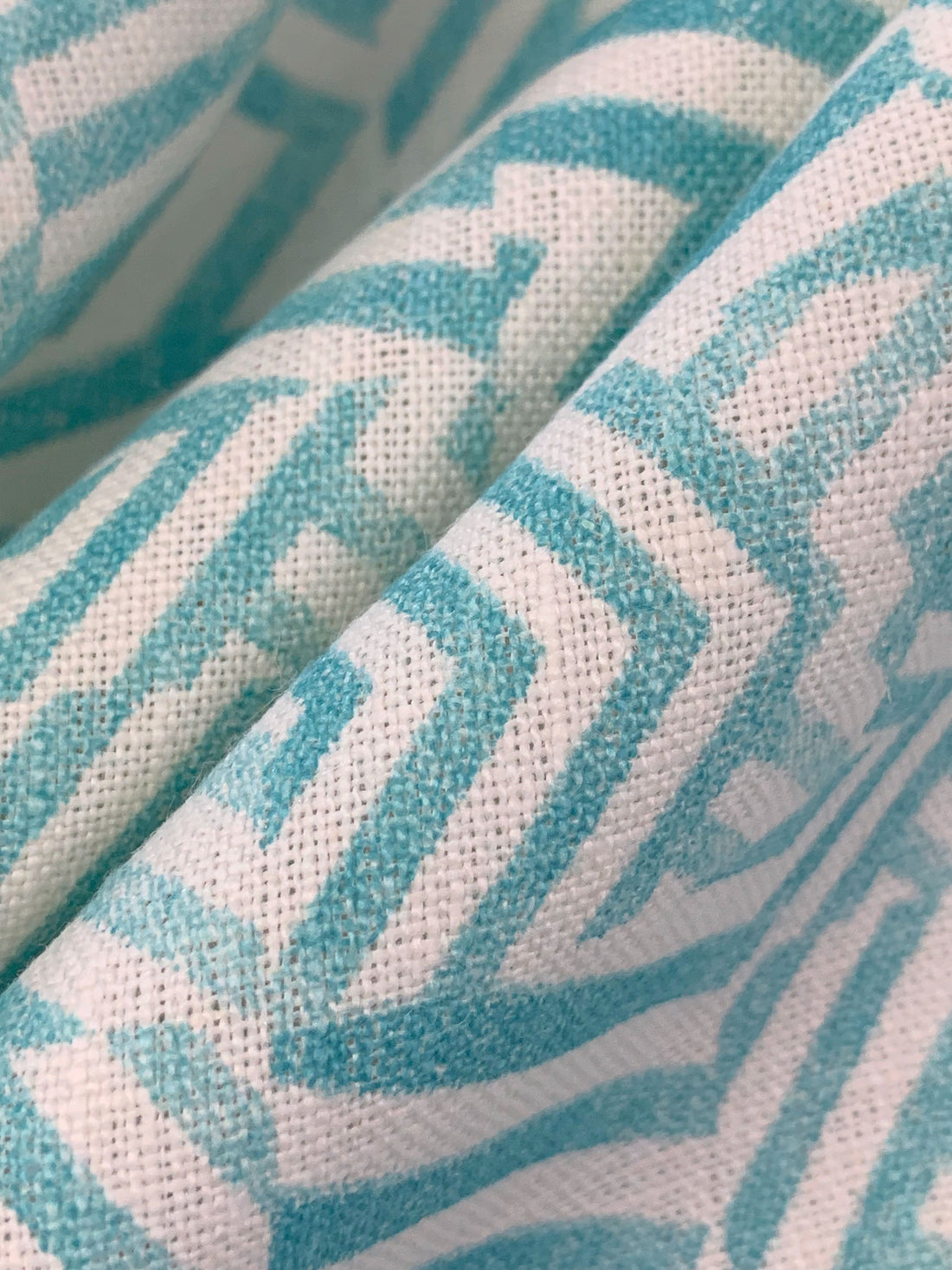 Deep Turquoise/Eggshell 100% Linen Zig Zag Block Print Heavy-Weight Woven 56W