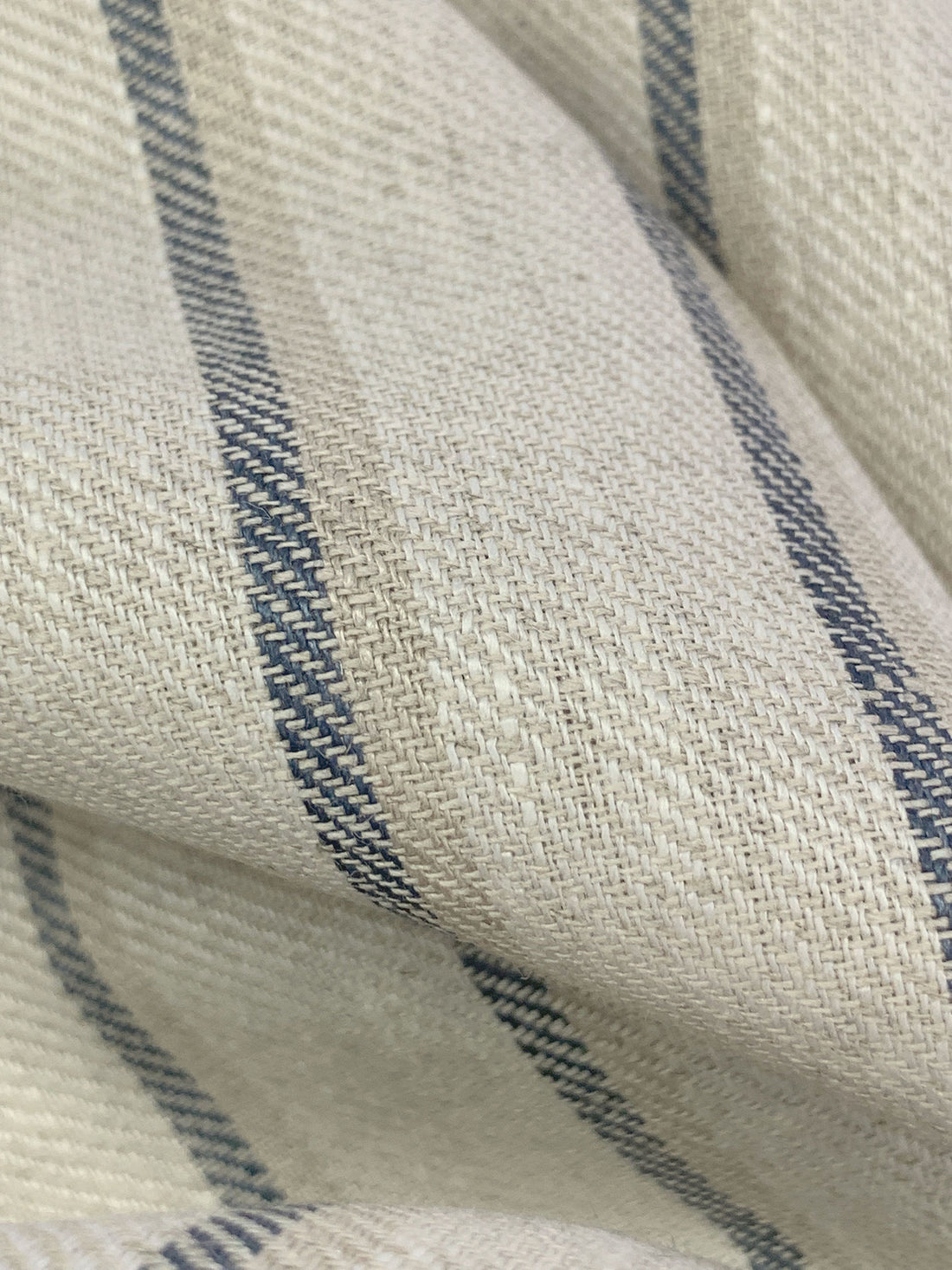 Off-White/Oat/Dark Slate 100% Linen Vertical Stripe Midweight Woven 58W