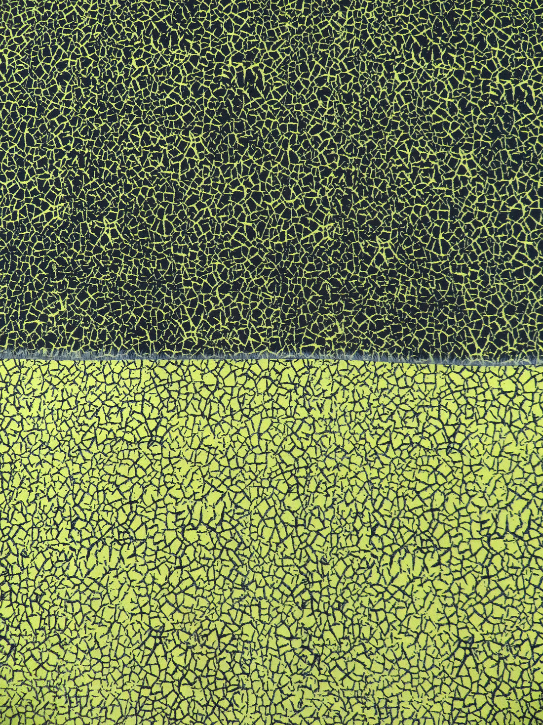 Pear/Black/White 100% Polyester Cracked Earth Weave Reversable Jacquard - NY Designer - 42W