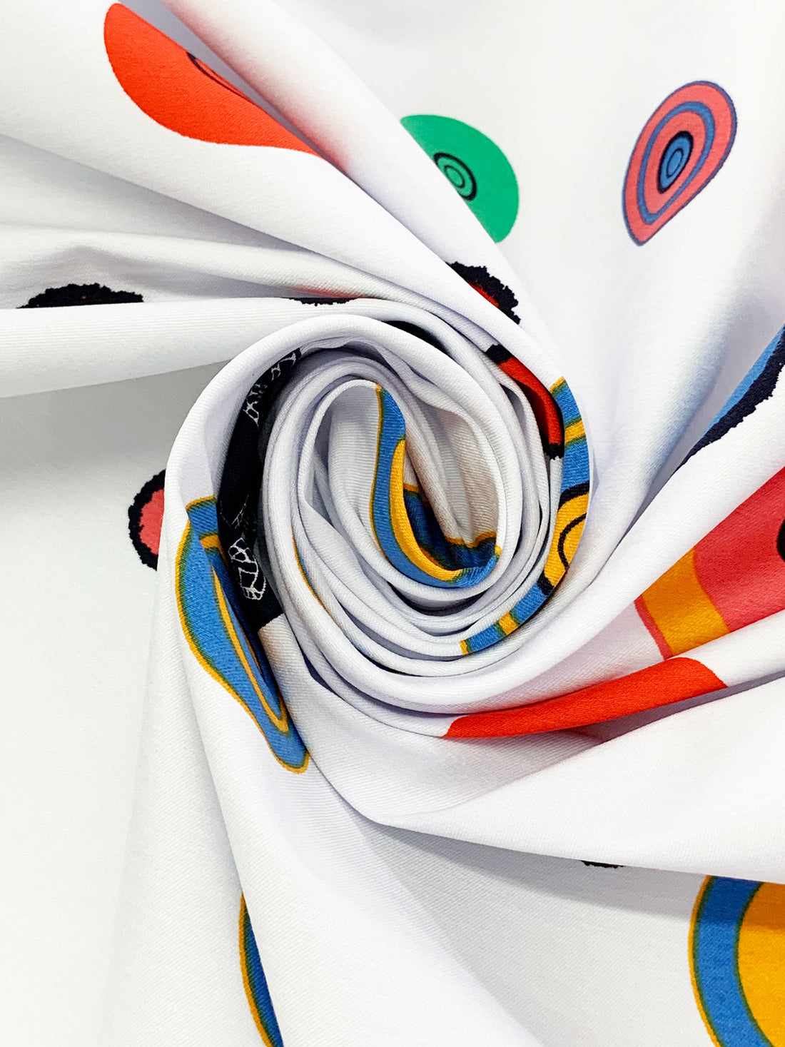 White/Red/Dark Navy/Multi Rayon/Nylon/Lycra Sylized Dot Print Stretch Bengaline Suiting 57W