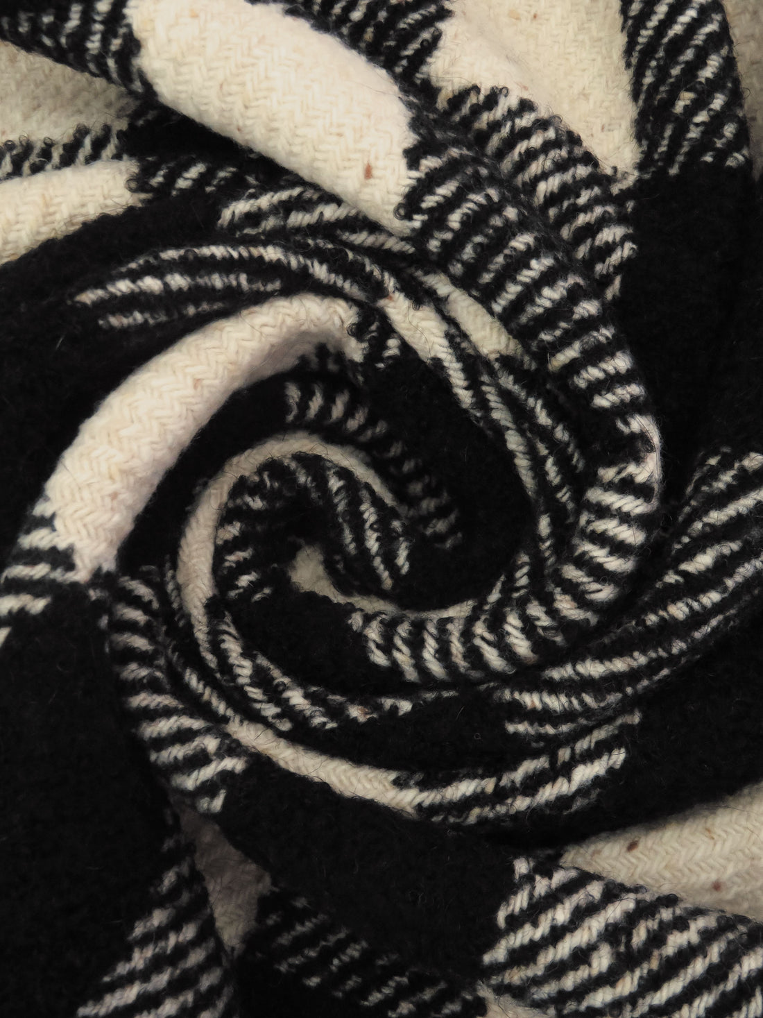 Black/Wheat 100% Wool Large Plaid Weave Coating - NY Designer - 54W