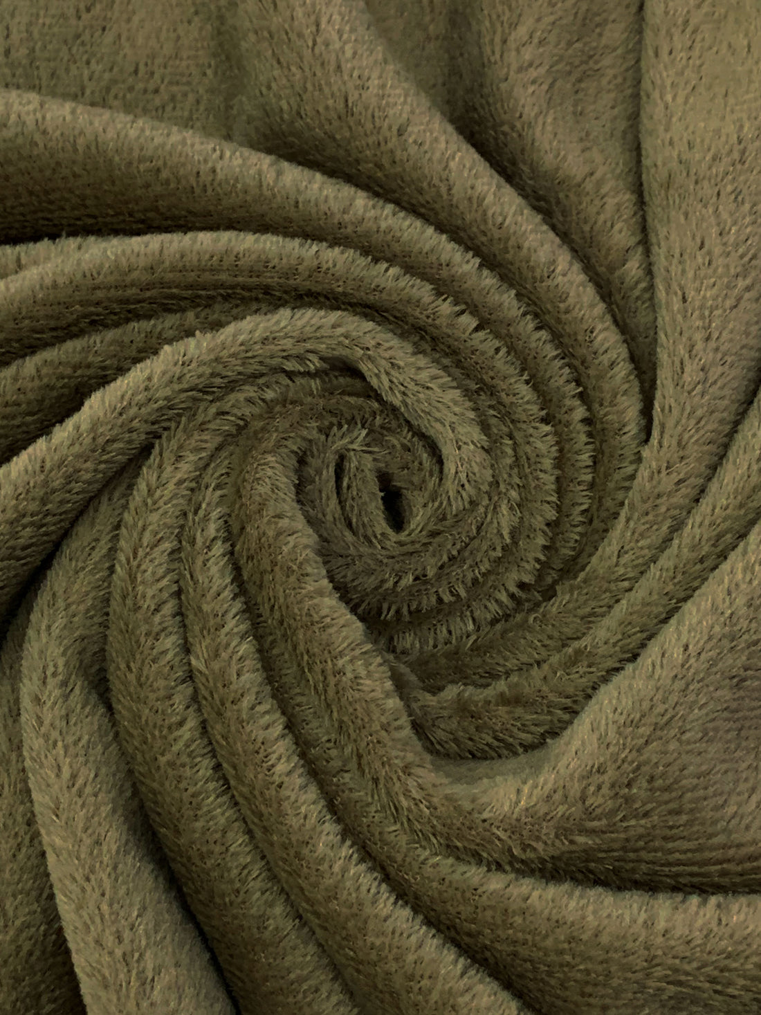 Dark Tan 100% Polyester High Loft Fleece - Polartec - 54W