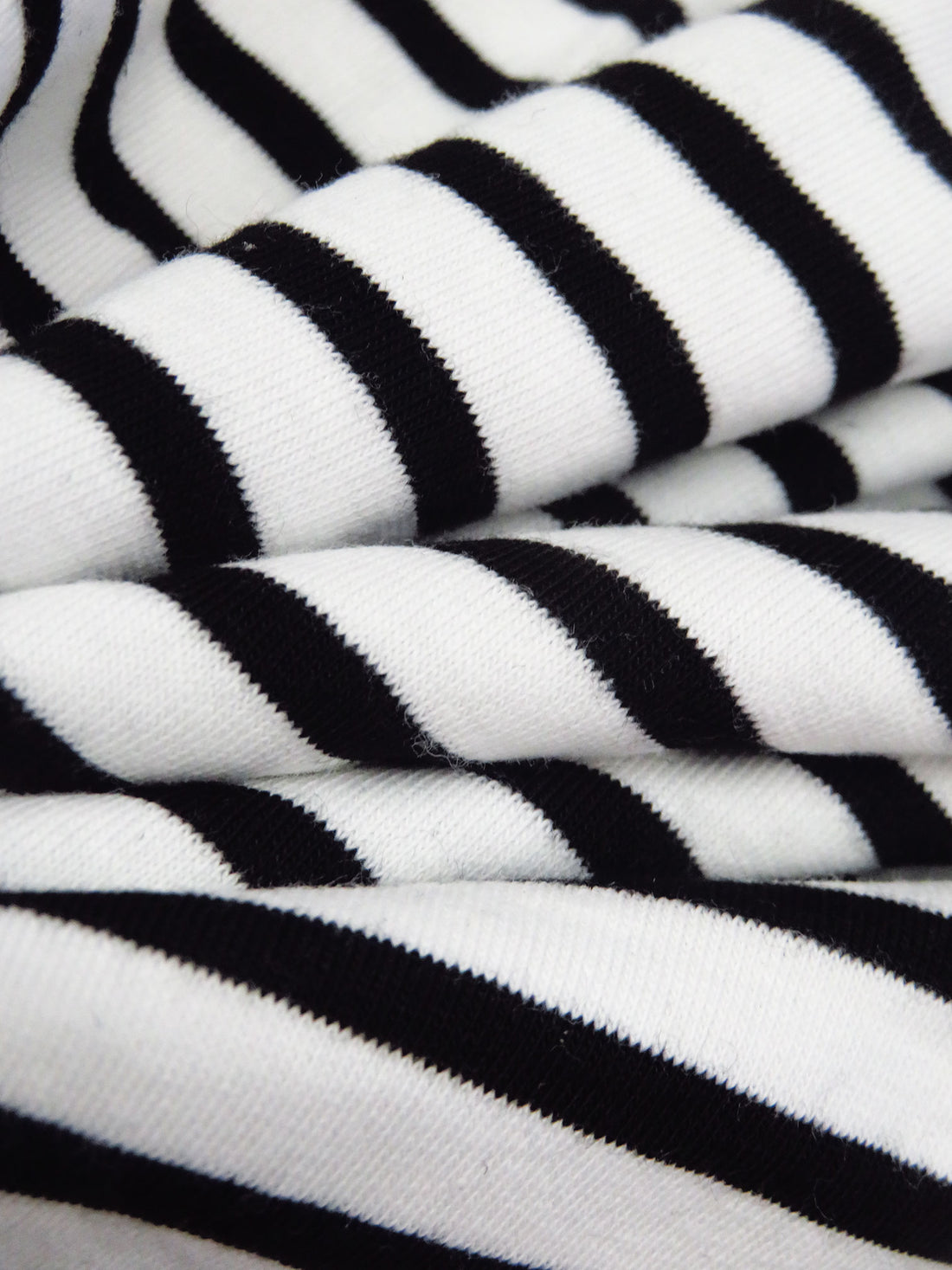 White/Black Polyester/Lycra Horizontal Stripe Weave Jersey Knit 64W