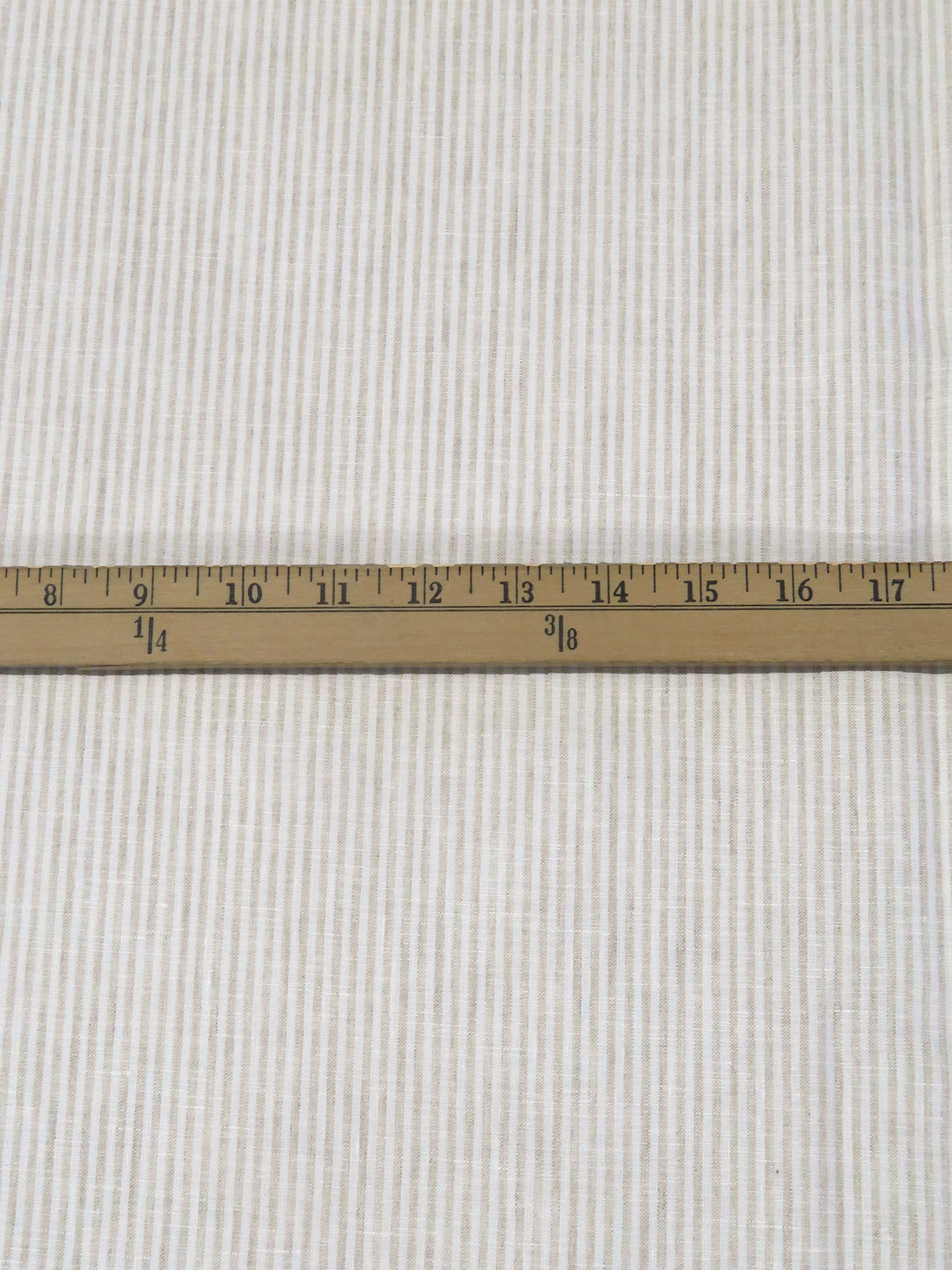 Dark Vanilla/White Cotton/Linen Vertical Stripe Weave Shirting 57W