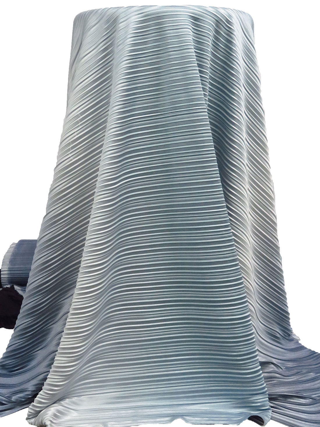 Light Cornflower/Pale Blue/Silver/Multi 100% Polyester Ombre Pleated Knit - NY Designer - 56W