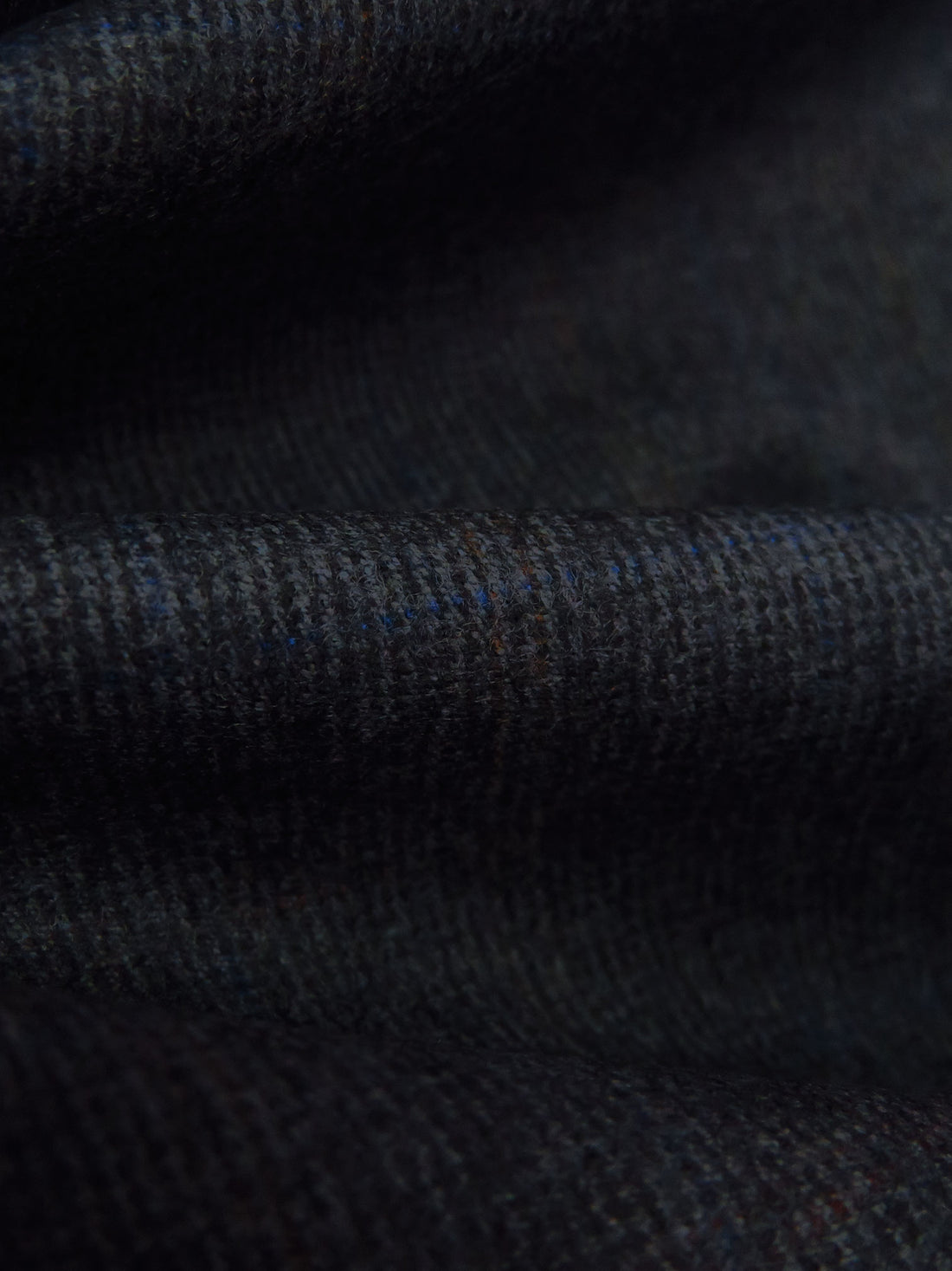 Midnight Navy/Dark Brown/Dark Blue/Multi 100% Wool Faint Plaid Weave Flannel Suiting - NY Designer - 60W