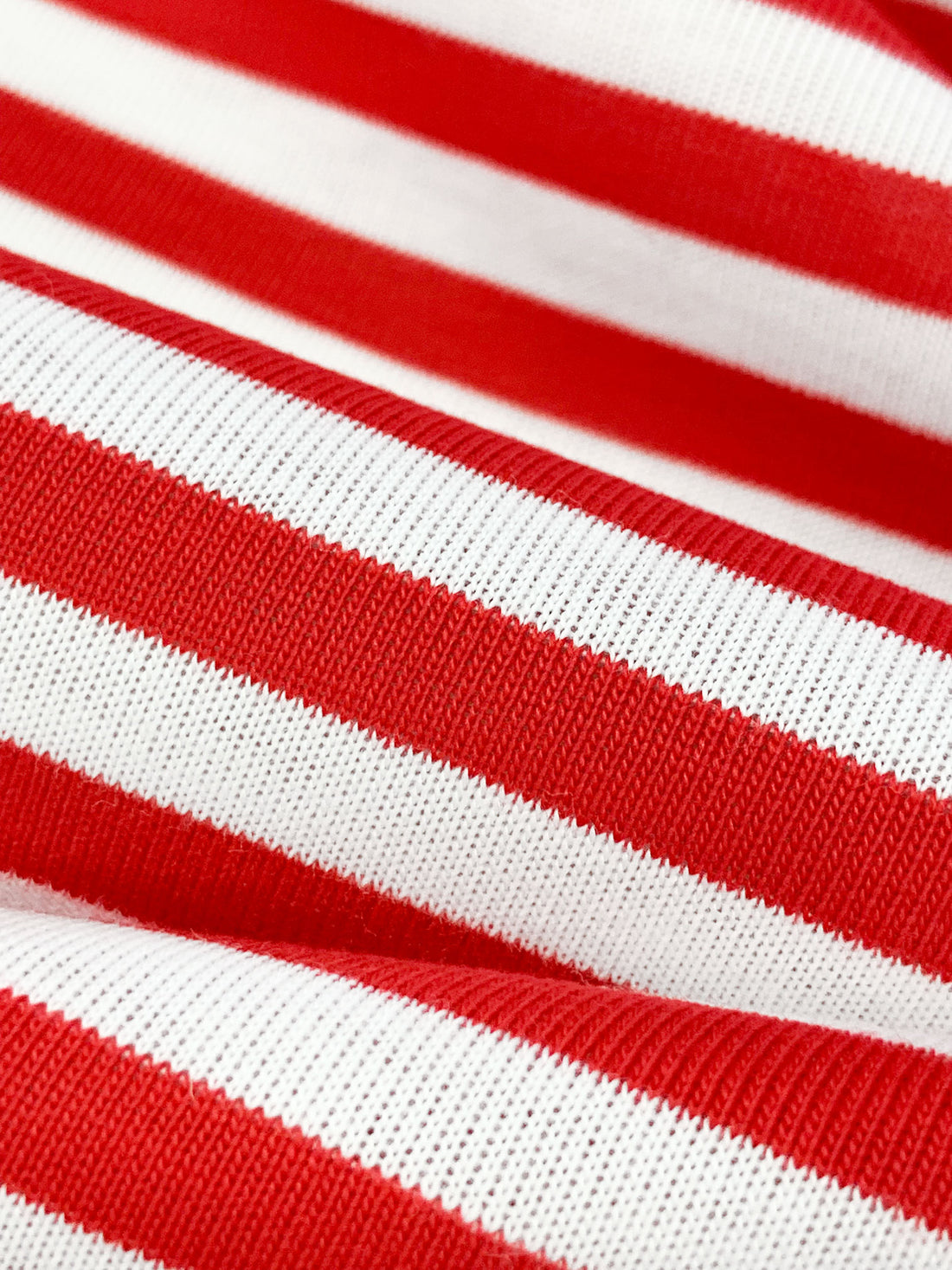 Red/White Cotton/Polyester Horizontal Stripe Jersey Knit 59W