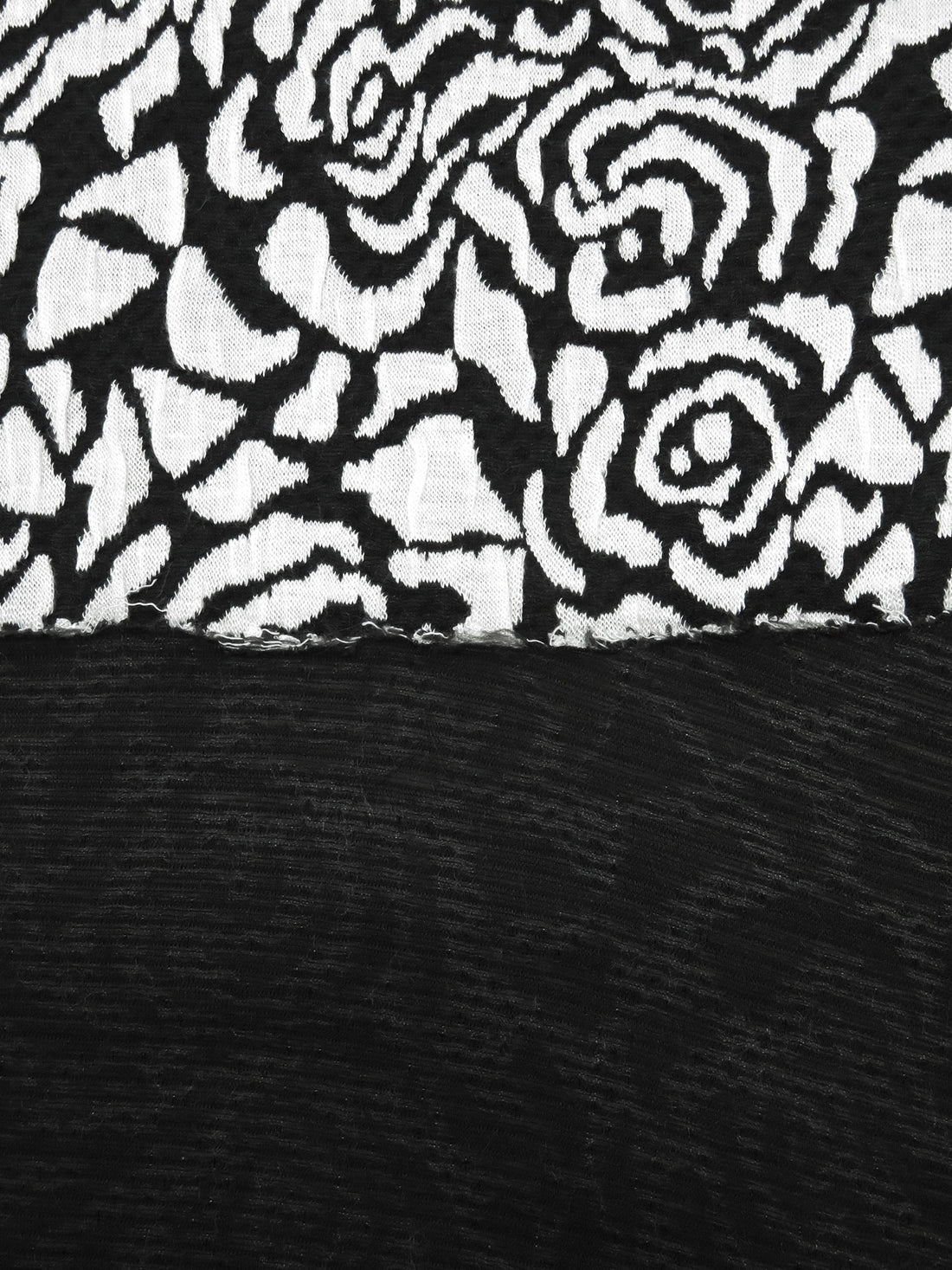 Black/White Polyester/Rayon Abstract Rose Weave Jacquard Double Knit 58W