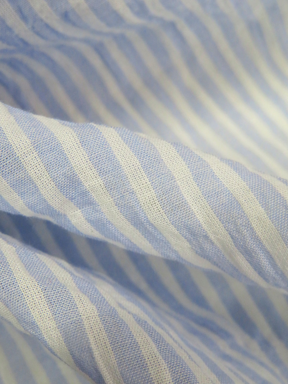 White/Pale Cornflower Cotton/Lycra Vertical Stripe Weave Crinkle Voile - NY Designer - 60W