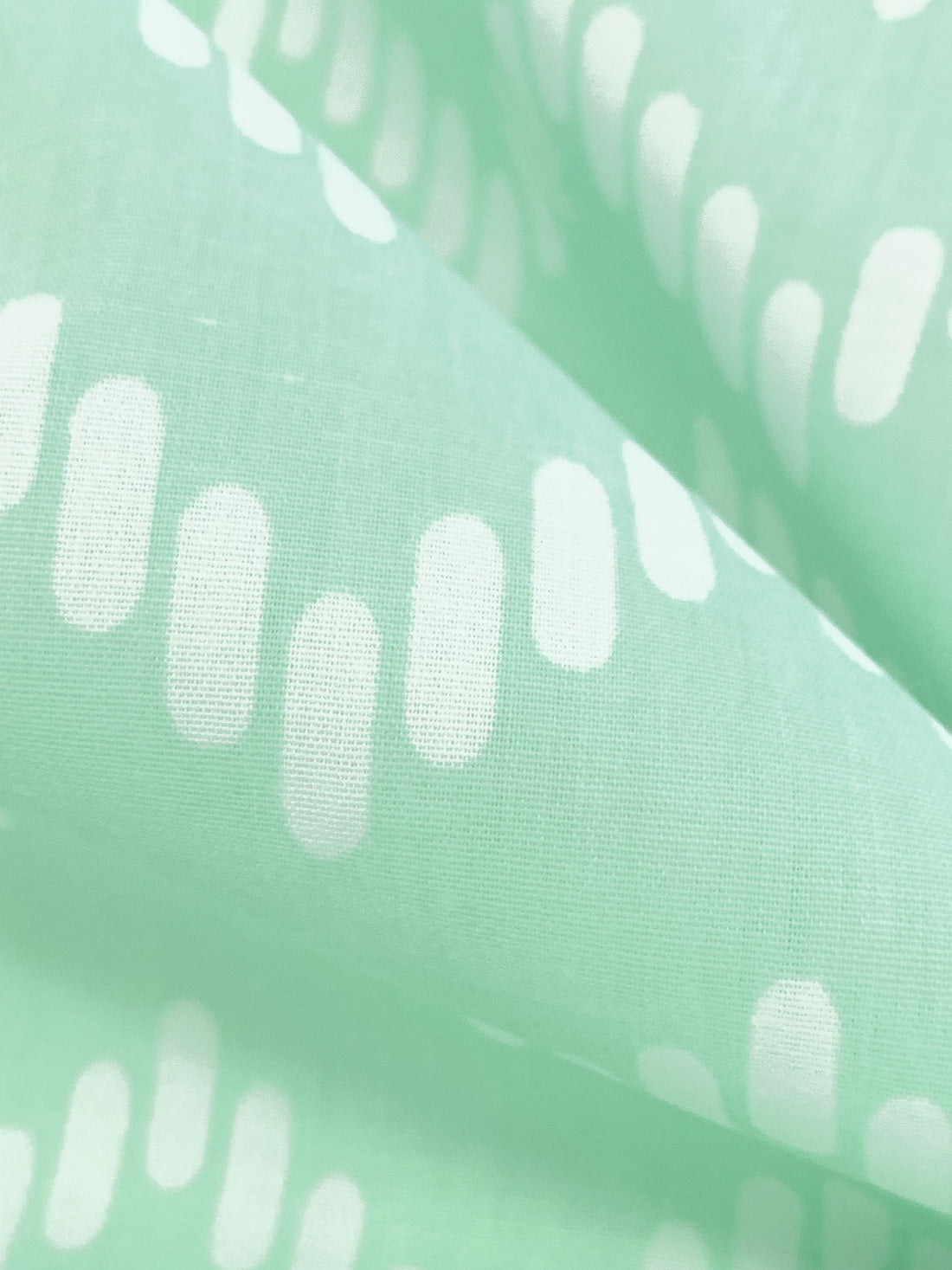 Soft Sea Glass Green/White Polyester/Cotton Chevron Print Broadcloth 58W