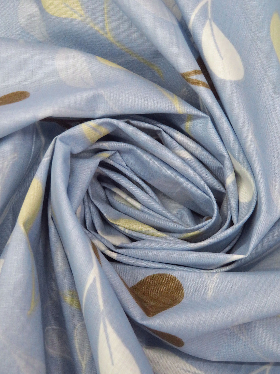 Light Blue Yonder/Khaki/White/Multi Polyester/Cotton Leaf Branch Print Broadcloth 54W