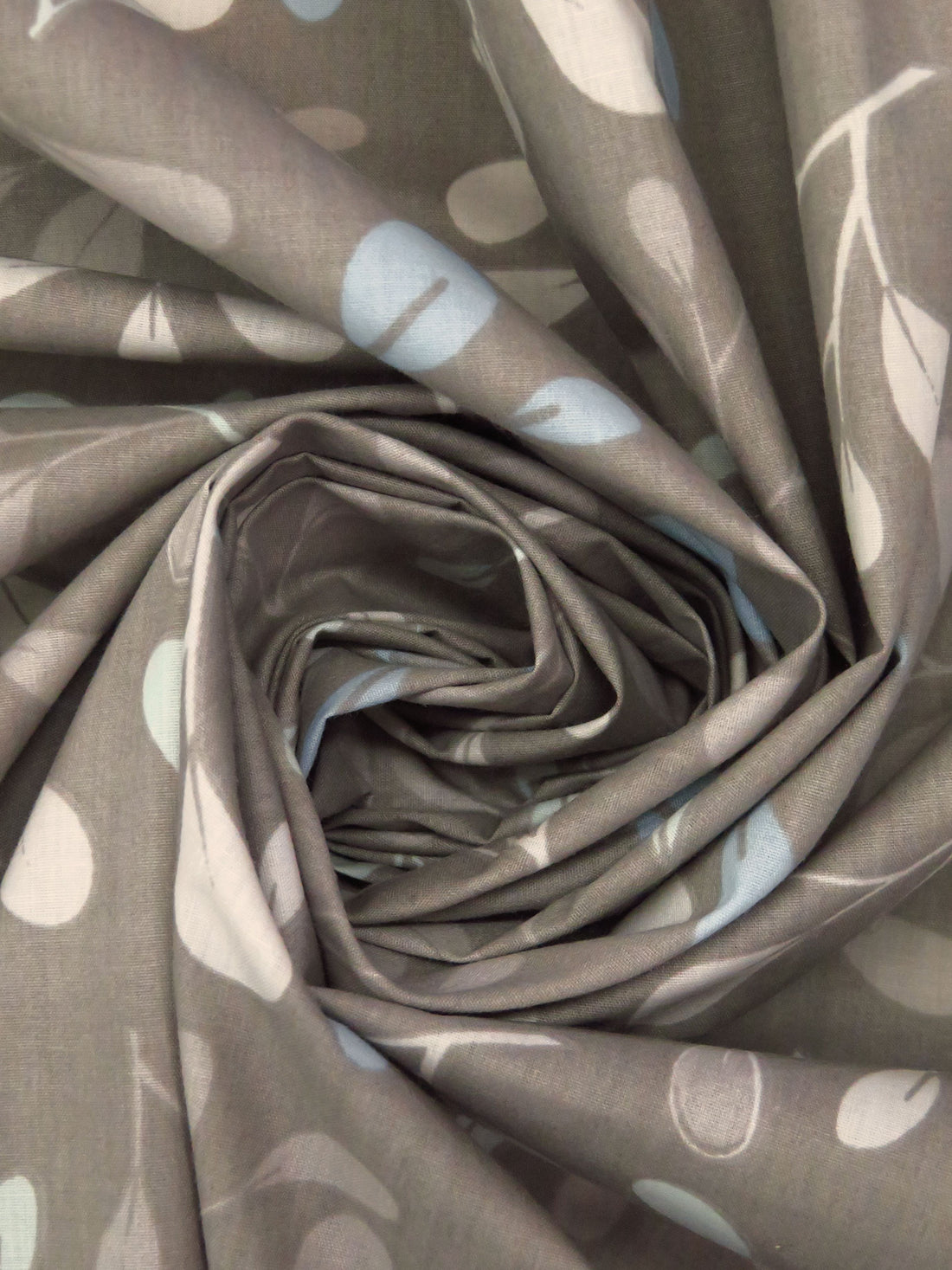 Mud Gray/Pewter Blue/Jet Stream/Multi Polyester/Cotton Leaf Branch Print Broadcloth 52W