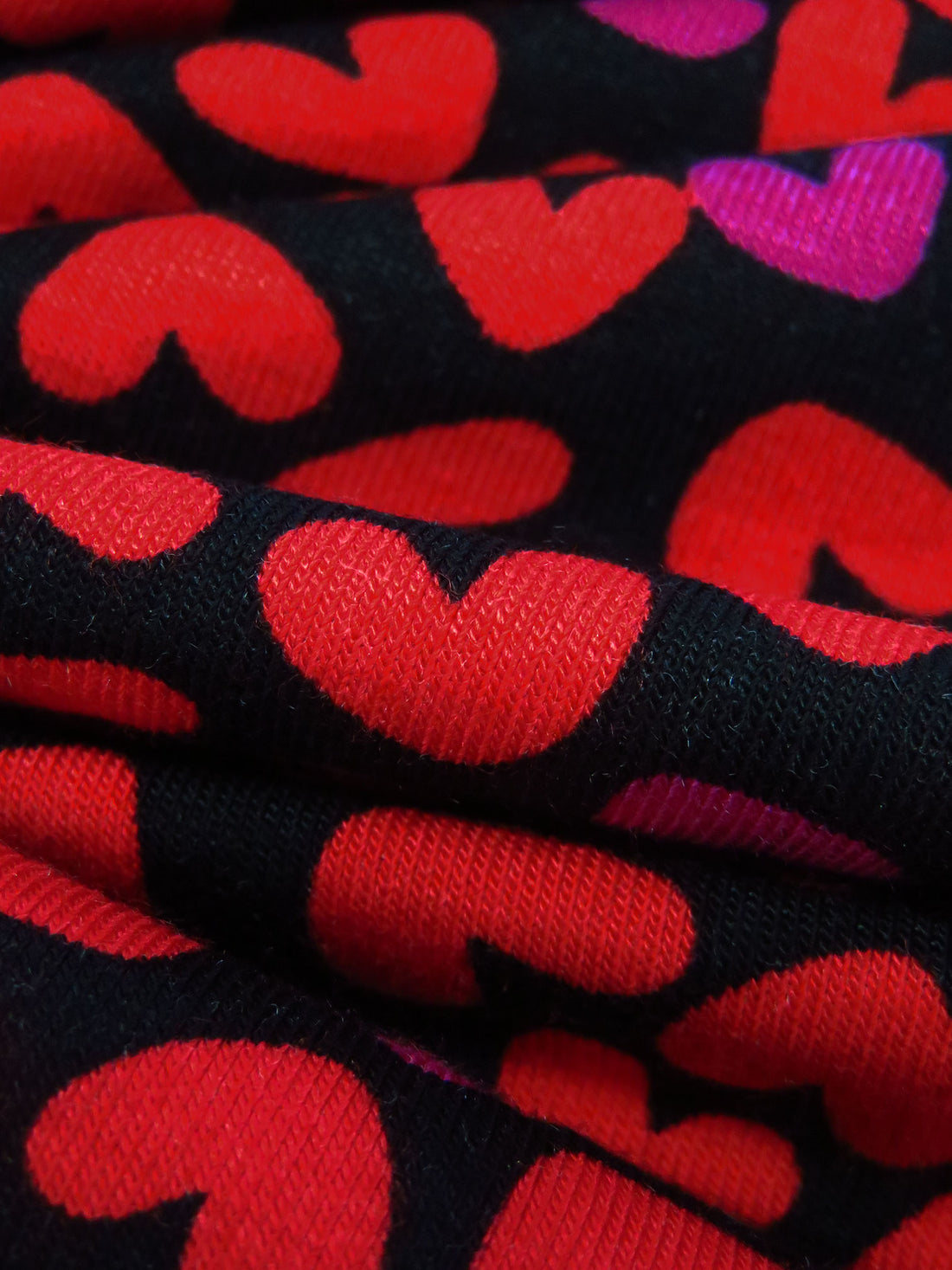 Black/Chili Red/Jazzberry Modal/Lycra Hearts Print Jersey Knit 56W
