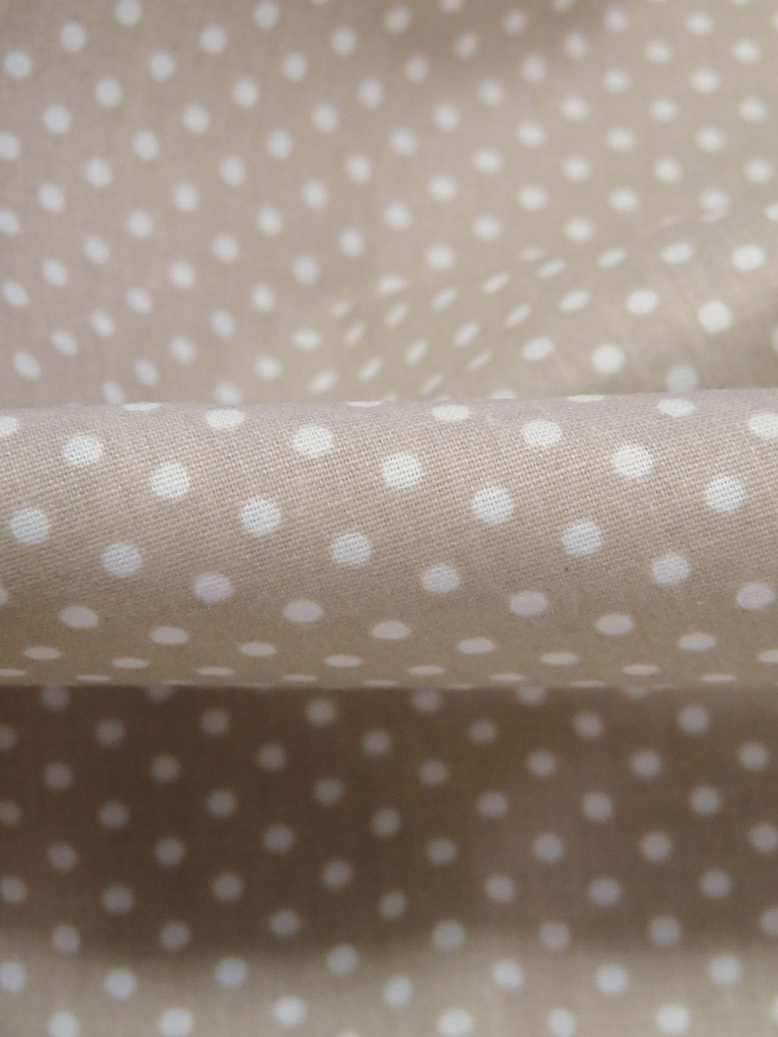 Warm Grullo/White Polyester/Cotton Small Dot Print Broadcloth 58W