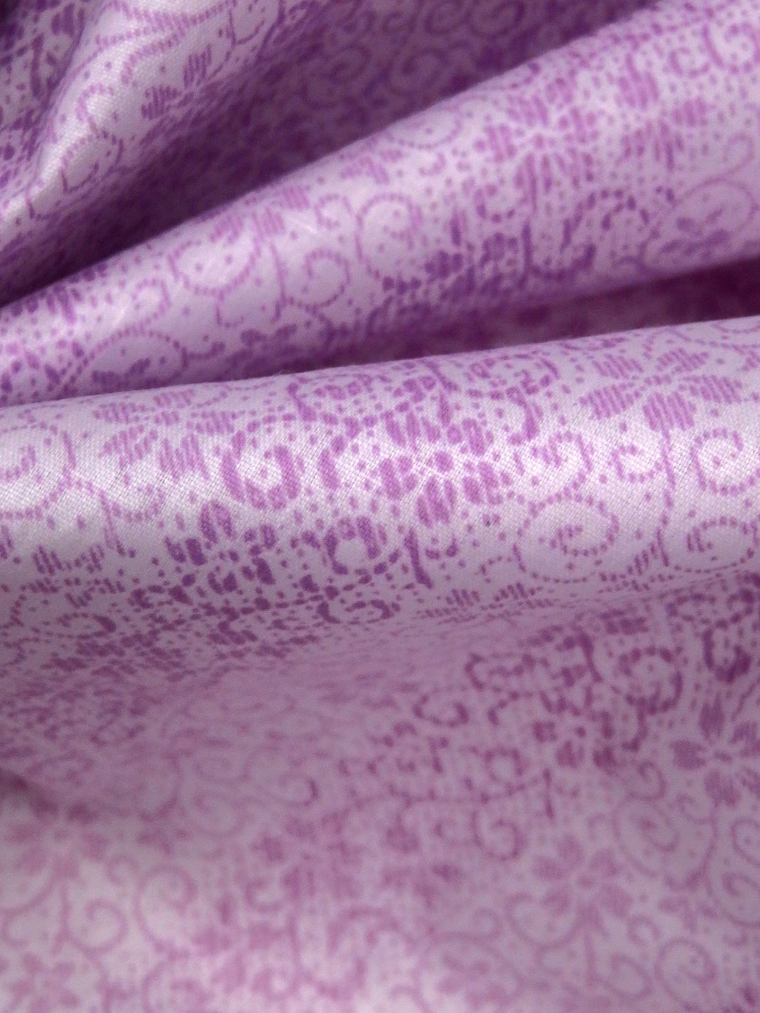 Thistle/Light Medium Orchid Polyester/Cotton Floral Vertical Stripe Print Broadcloth 58W