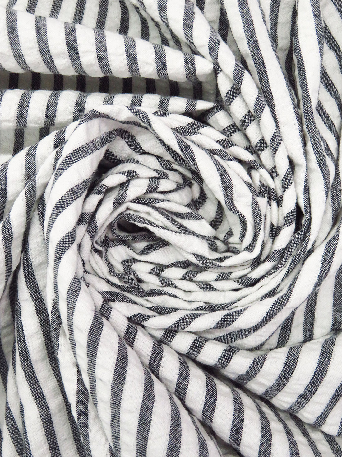 Warm White/Black 100% Cotton Vertical Stripe Weave Seersucker 54W