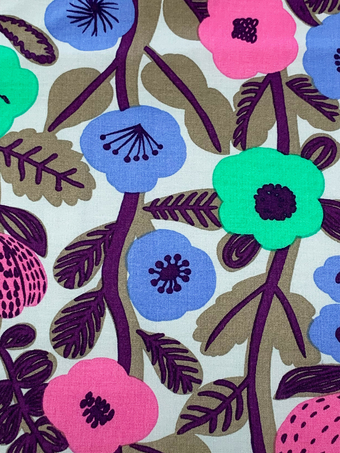 Passion Pink/Winter Teal/Cornflower/Multi 100% Rayon Floral Print Challis 43W