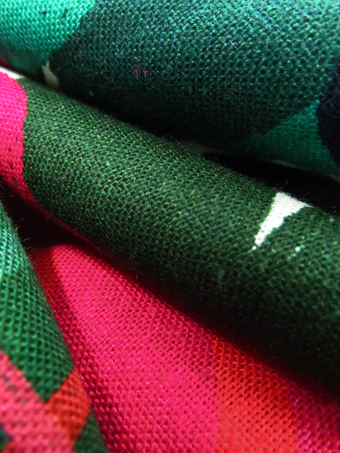 Forest Green/Imperial Red/Off-White/Multi Linen/Rayon Abstract Print Shirt Weight Woven 55W