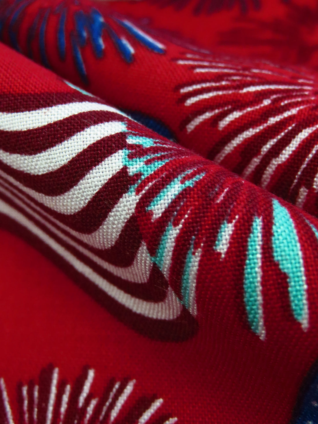 Red/White/Blue 100% Rayon Wavy USA Flag & Fireworks Print Challis 52W