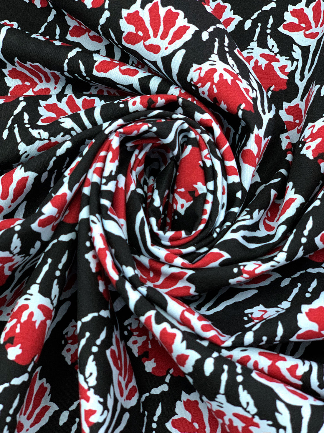 Cherry/Powder Blue/Black 100% Cotton Abstract Floral Print Poplin Shirting 58W