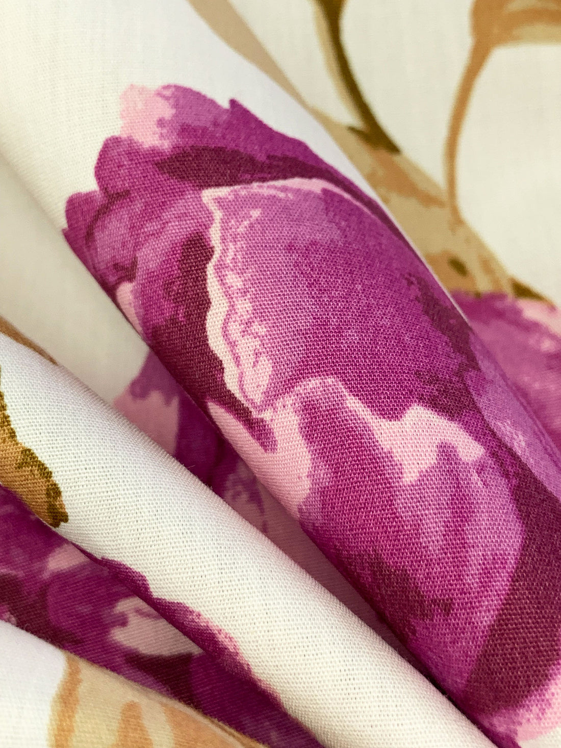 Boysenberry/Alabaster/Deep Bronze/Multi 100% Cotton Floral Print Poplin Shirting 58W